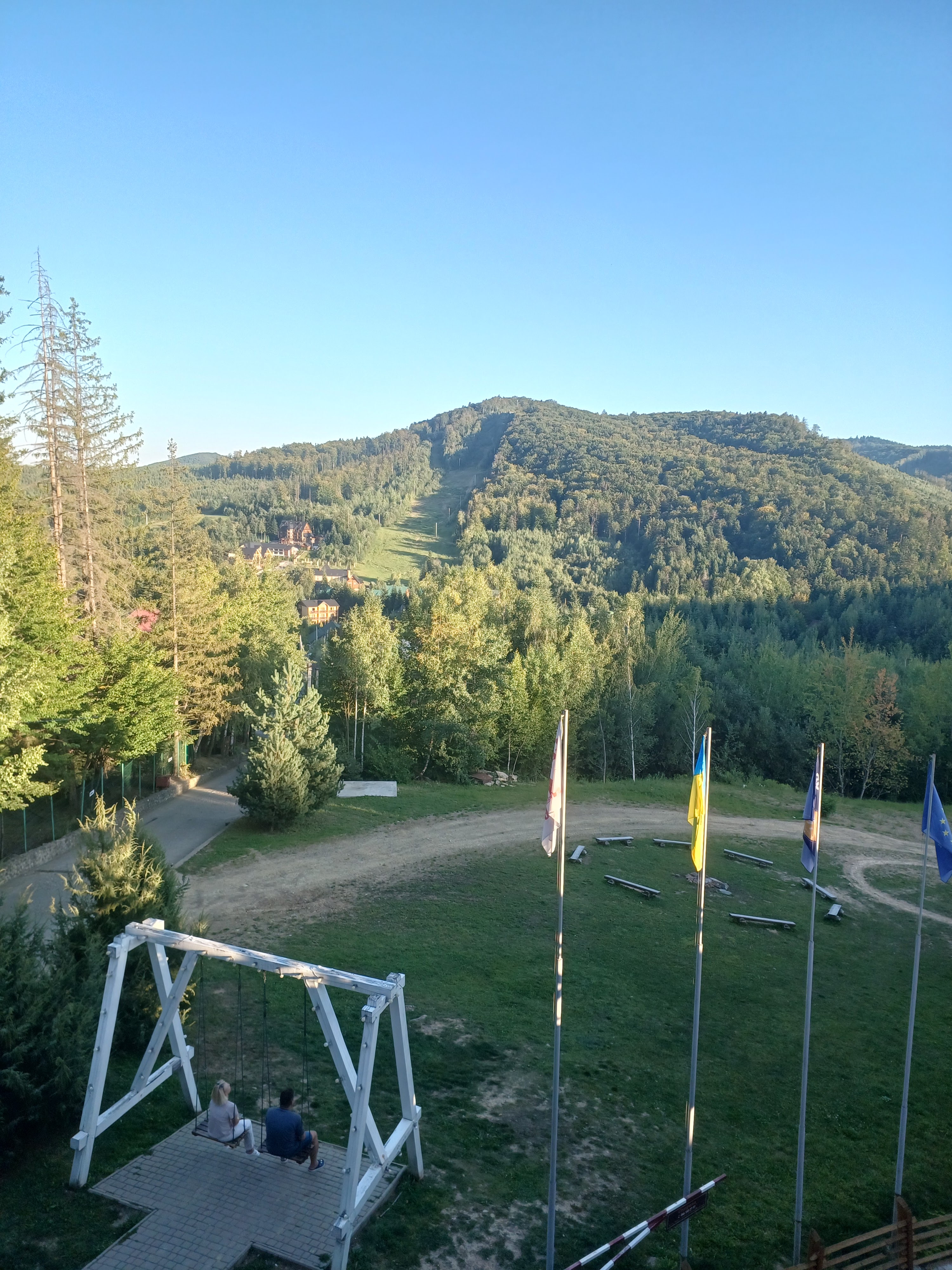 Колиба image 3