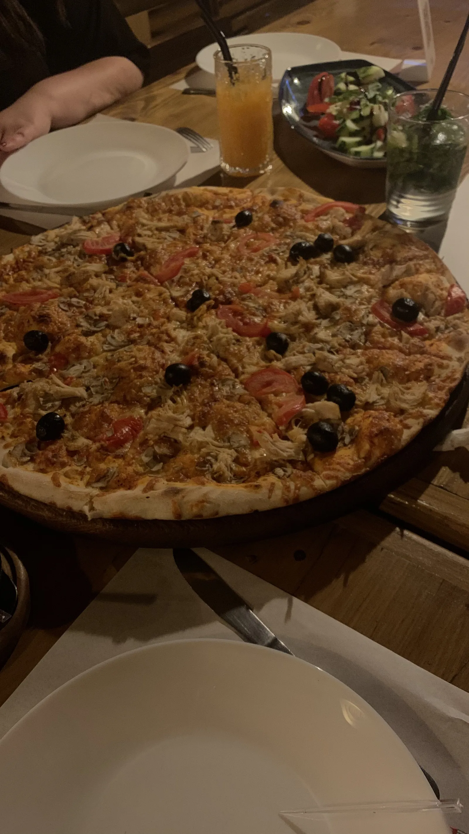 Bon Appetit image 5