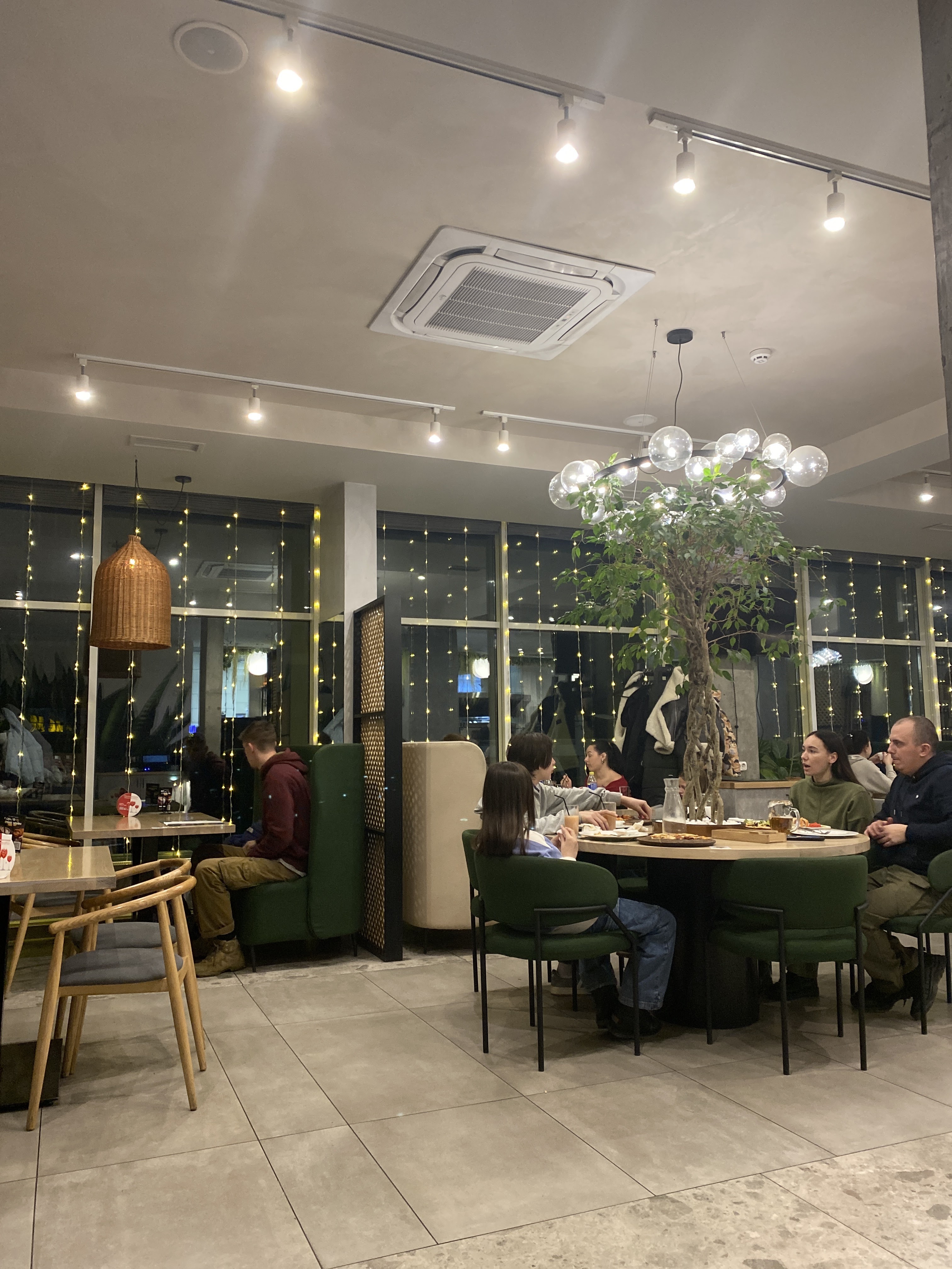 New York Street Pizza image 7