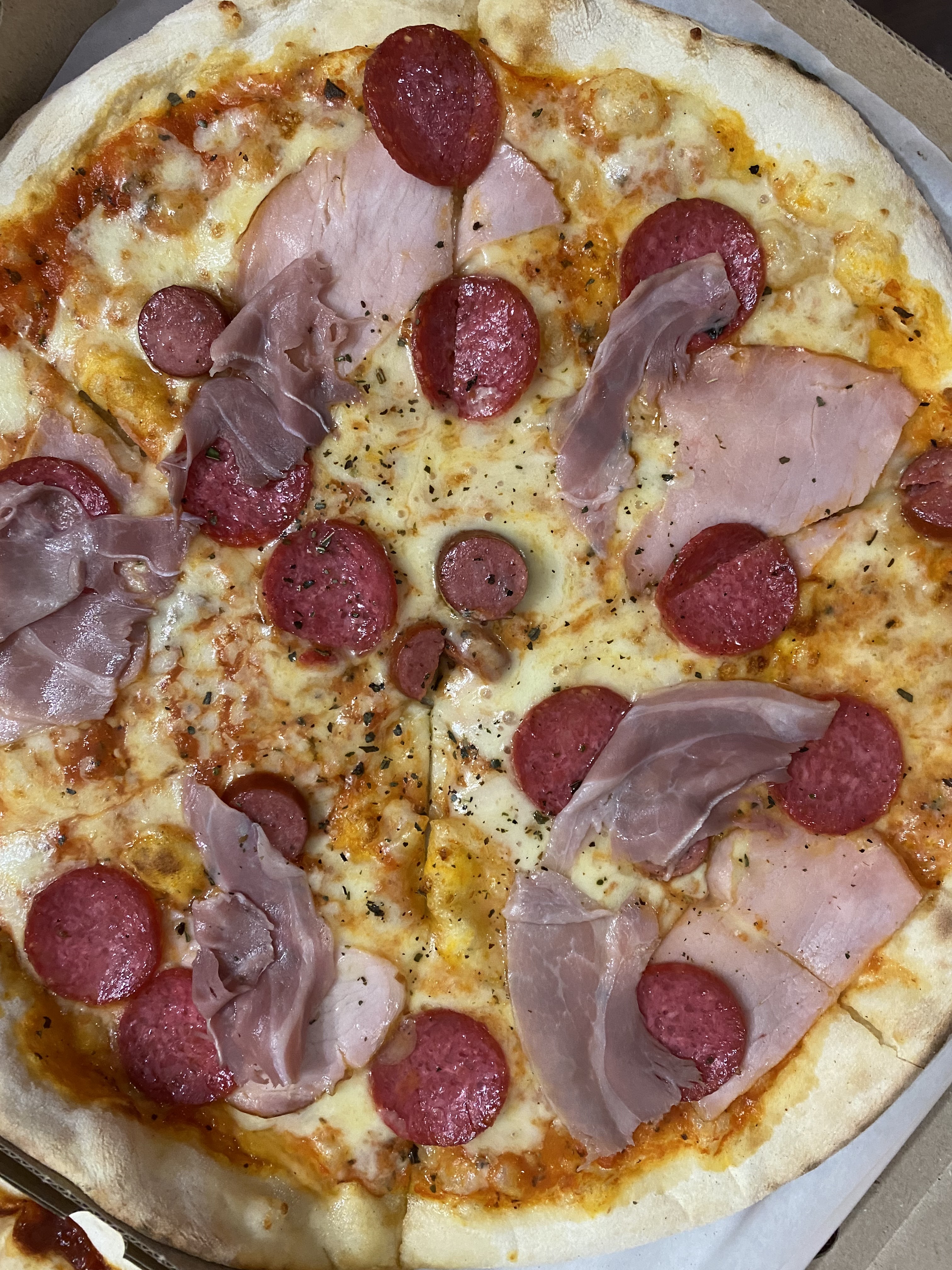 LA П'ЄЦ - доставка піци на дровах image 4