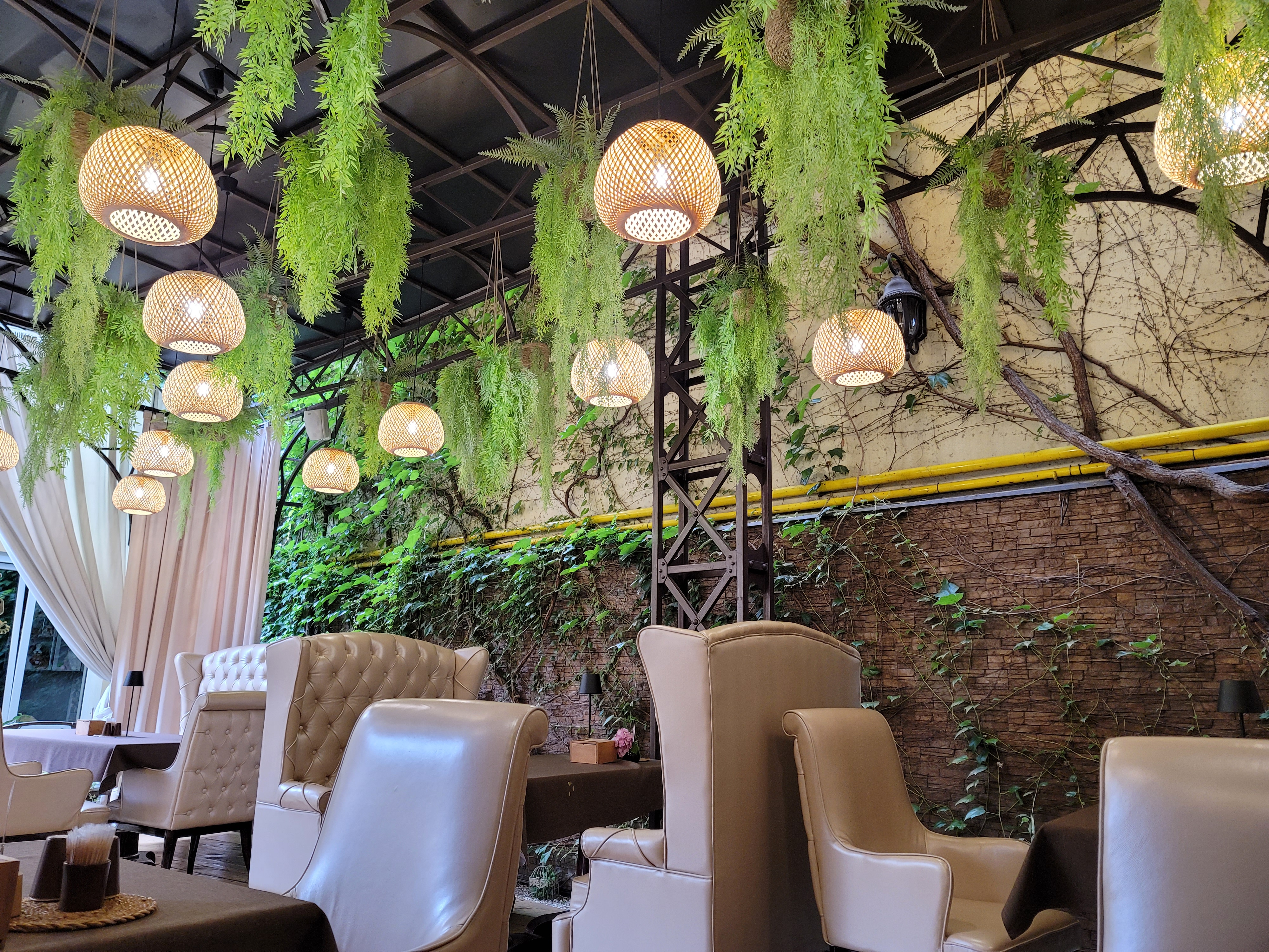 Allure Inn Grill image 8