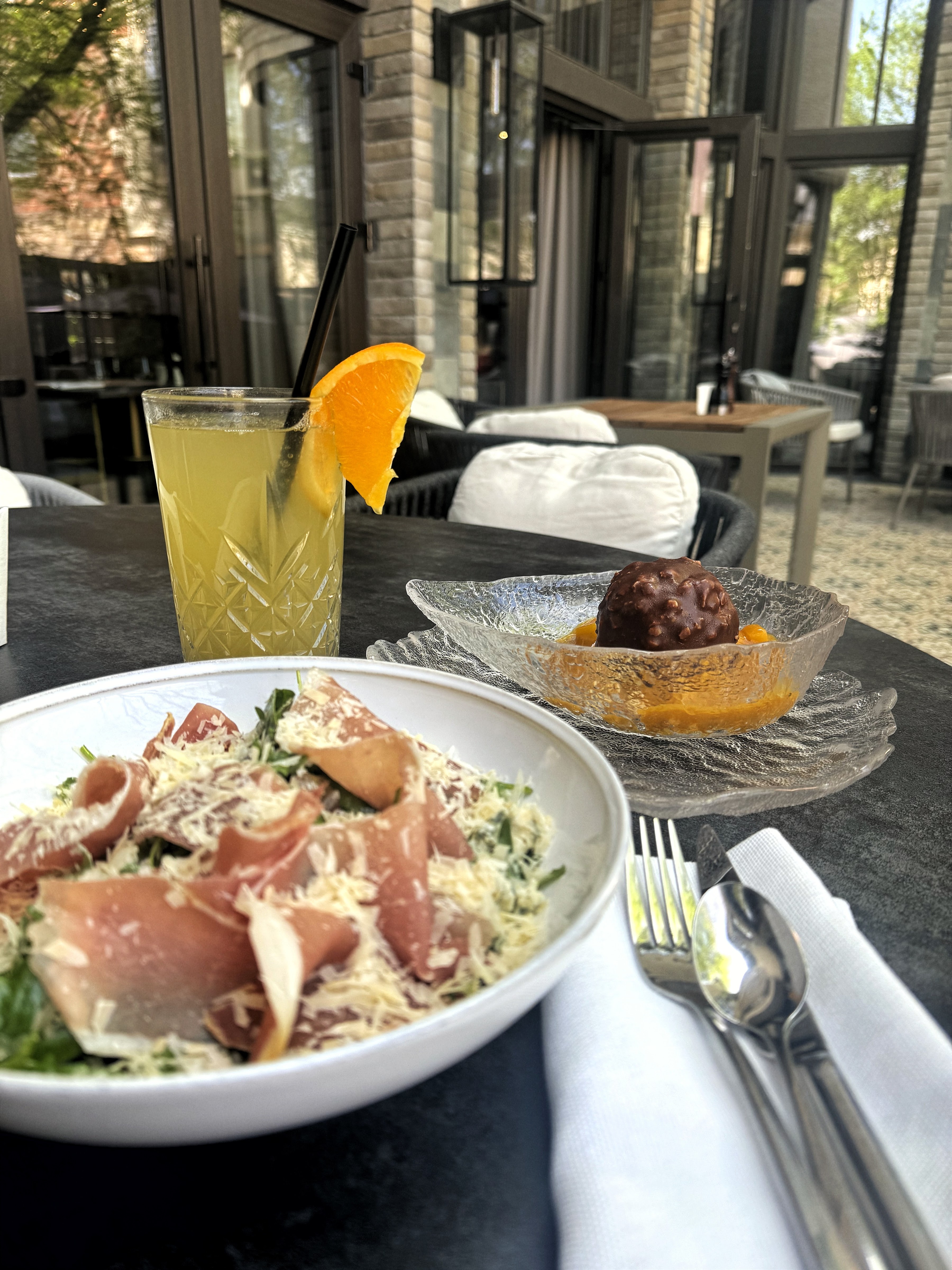 Noel Restaurant image 2