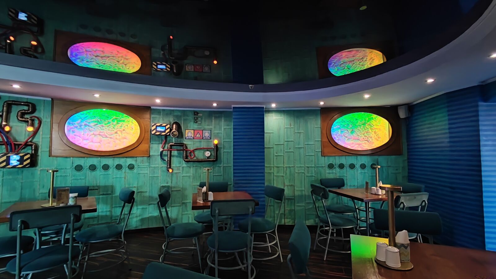 Park Pizza image 8