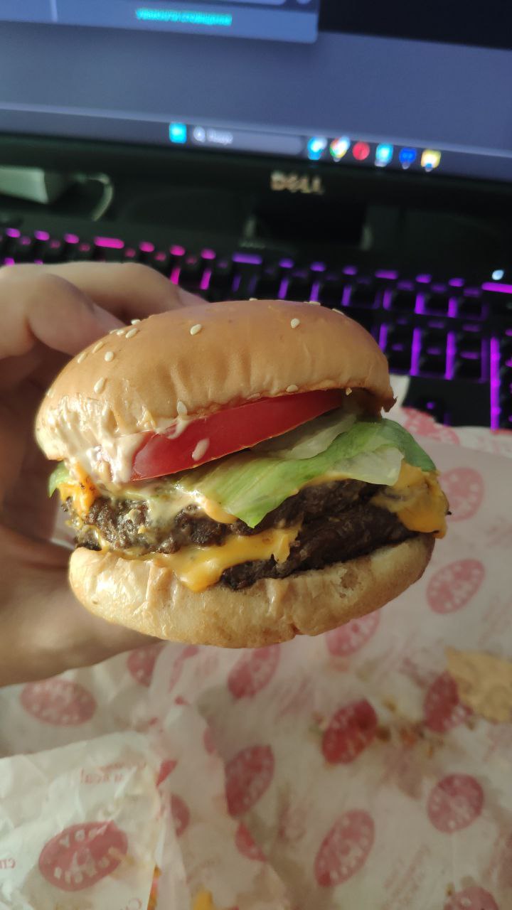 Fast Food "Daddy Burger" image 3