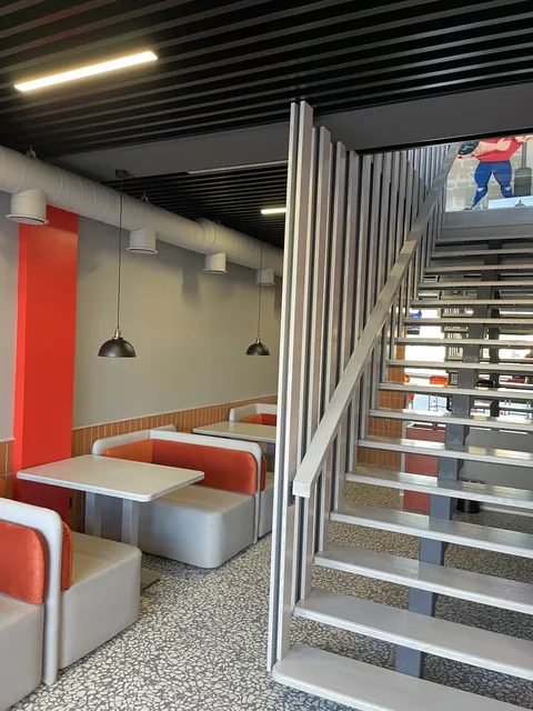 Fast Food "Daddy Burger" image 8
