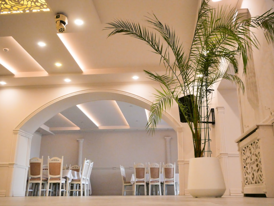 Versalʹ, Restoran image 1