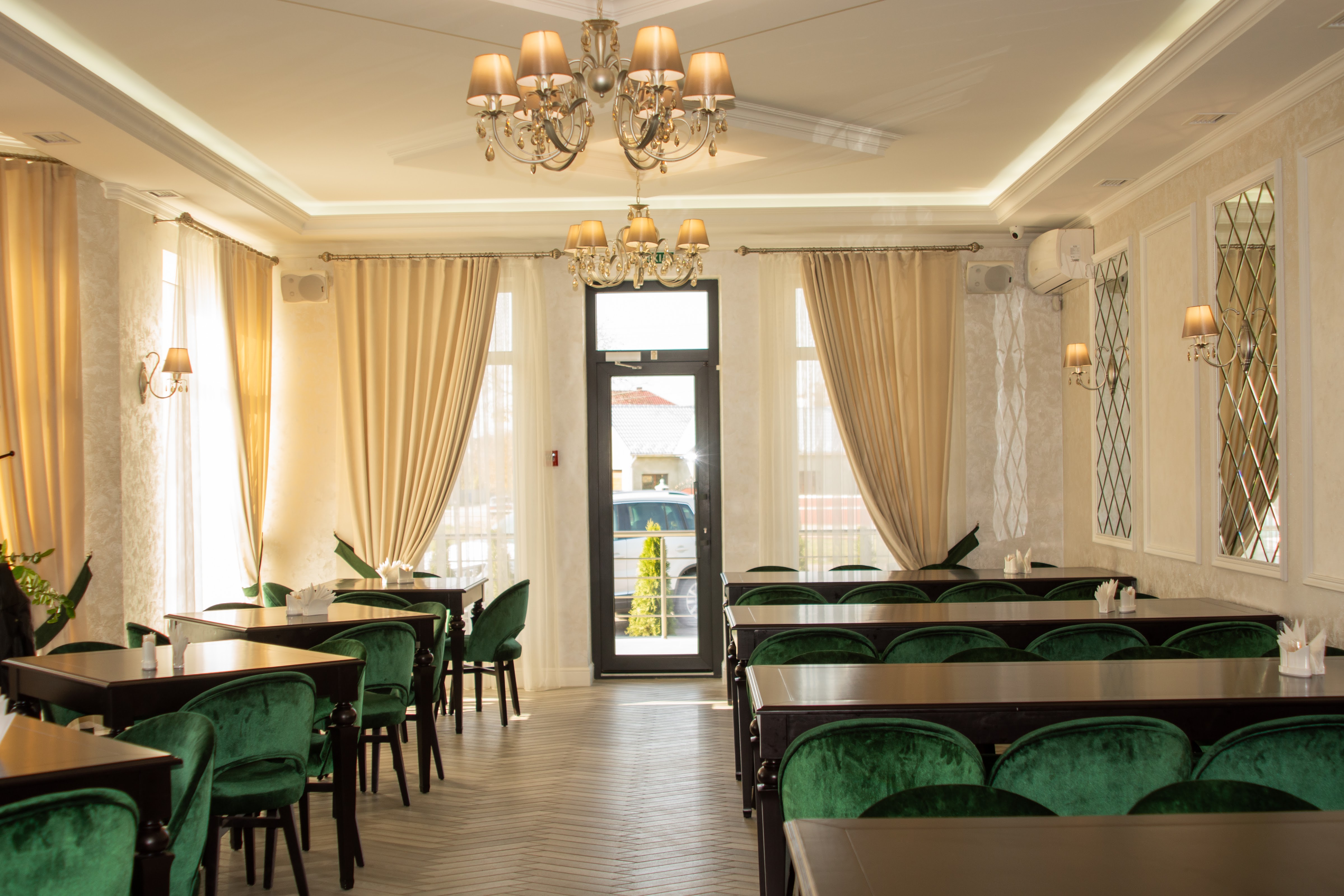 Ресторан Riviera image 1
