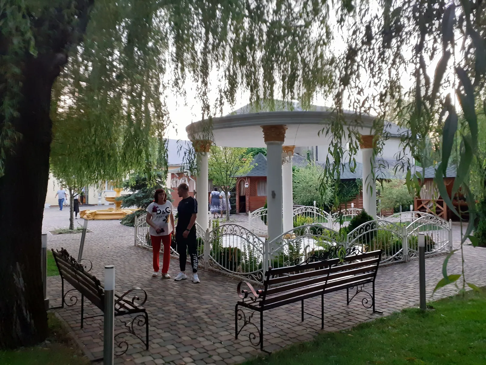 Restoran "Plakucha Verba" image 5