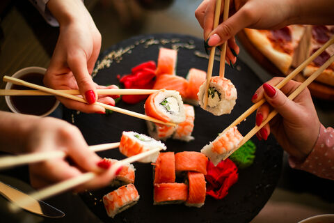 Mango sushi&pizza image 7