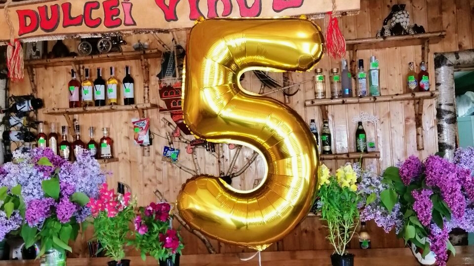 Dulcei Vinul image 1