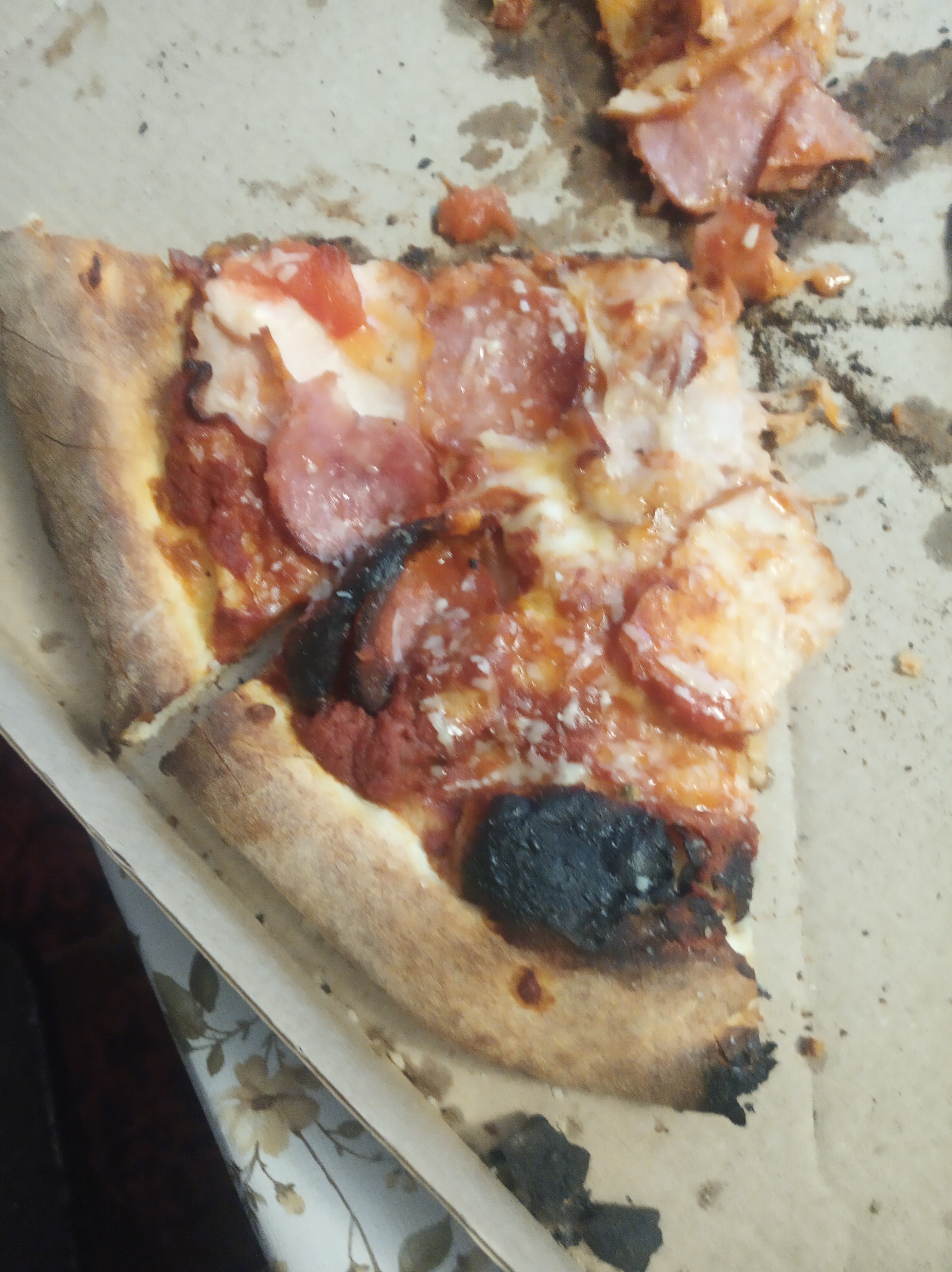 Хотин Sushi house image 2