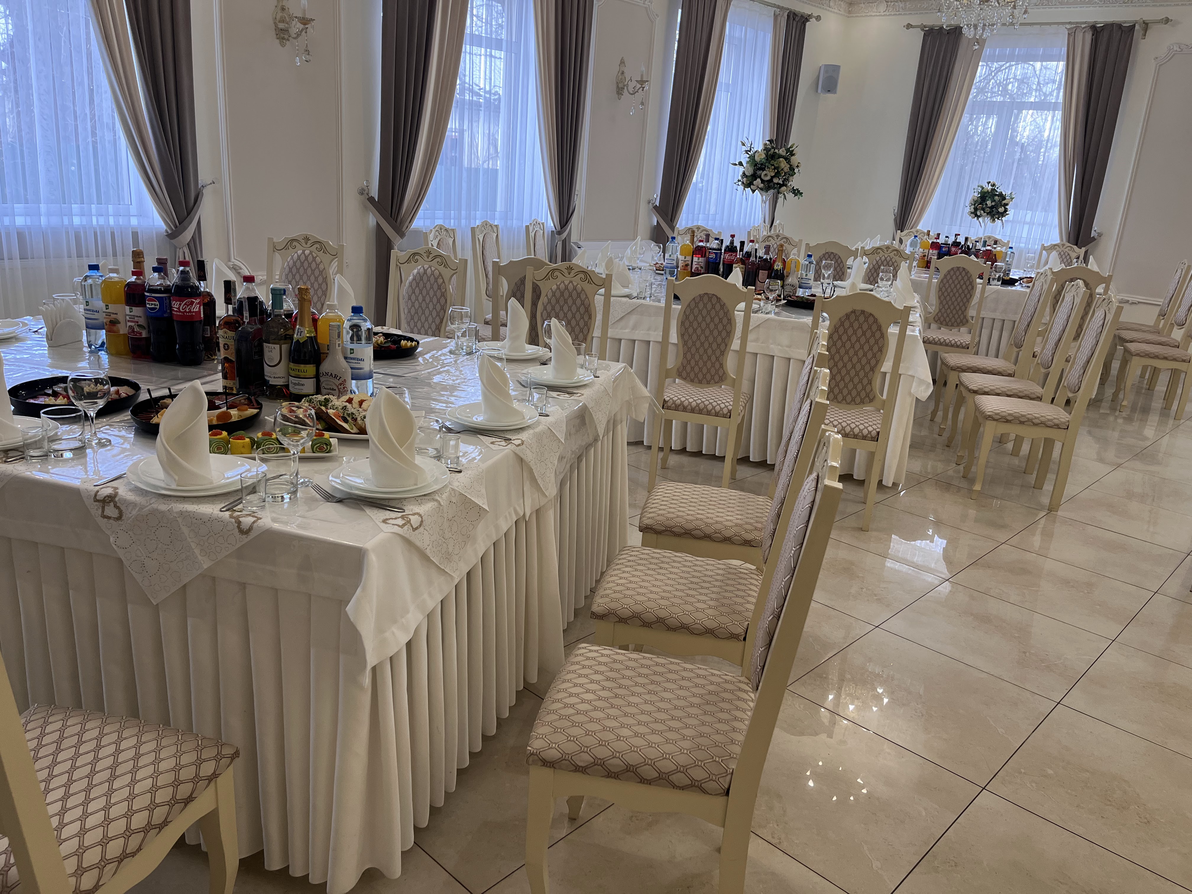 Nikas ресторан image 1