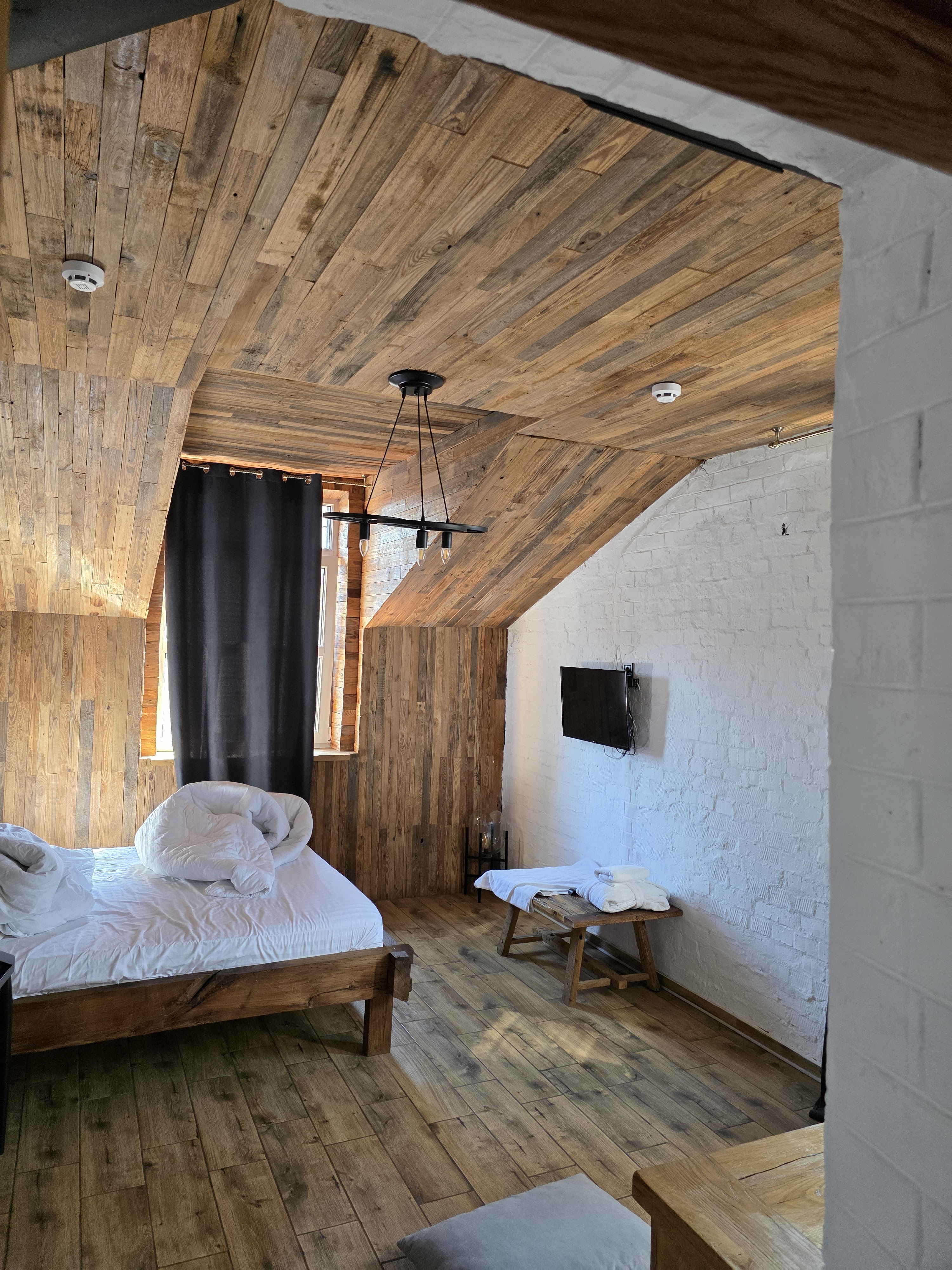 Hotelʹno - Restorannyy Kompleks Dynastiya image 6