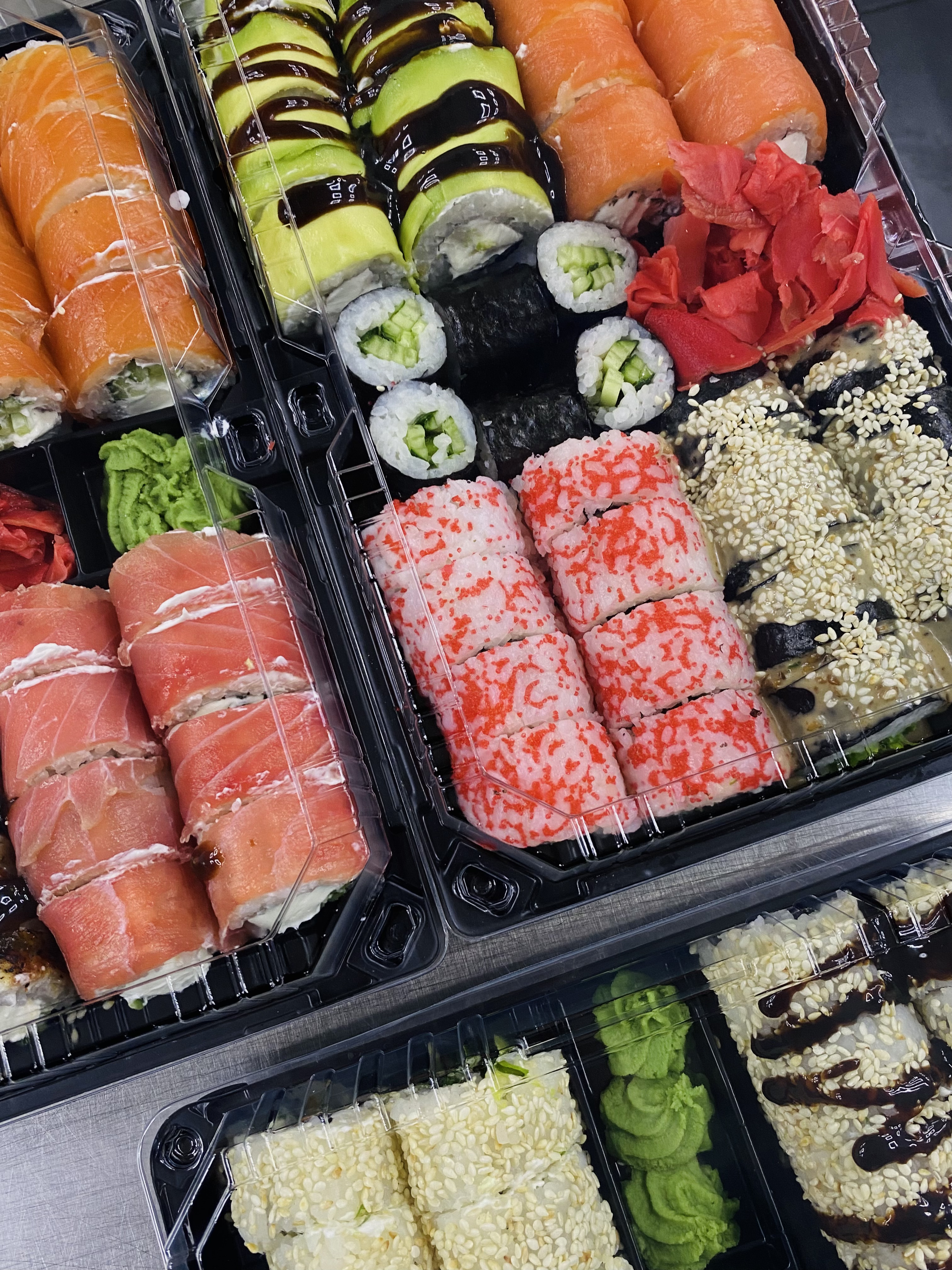 Pizza & Sushi Bro image 8