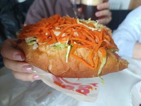 Max Burger image 8