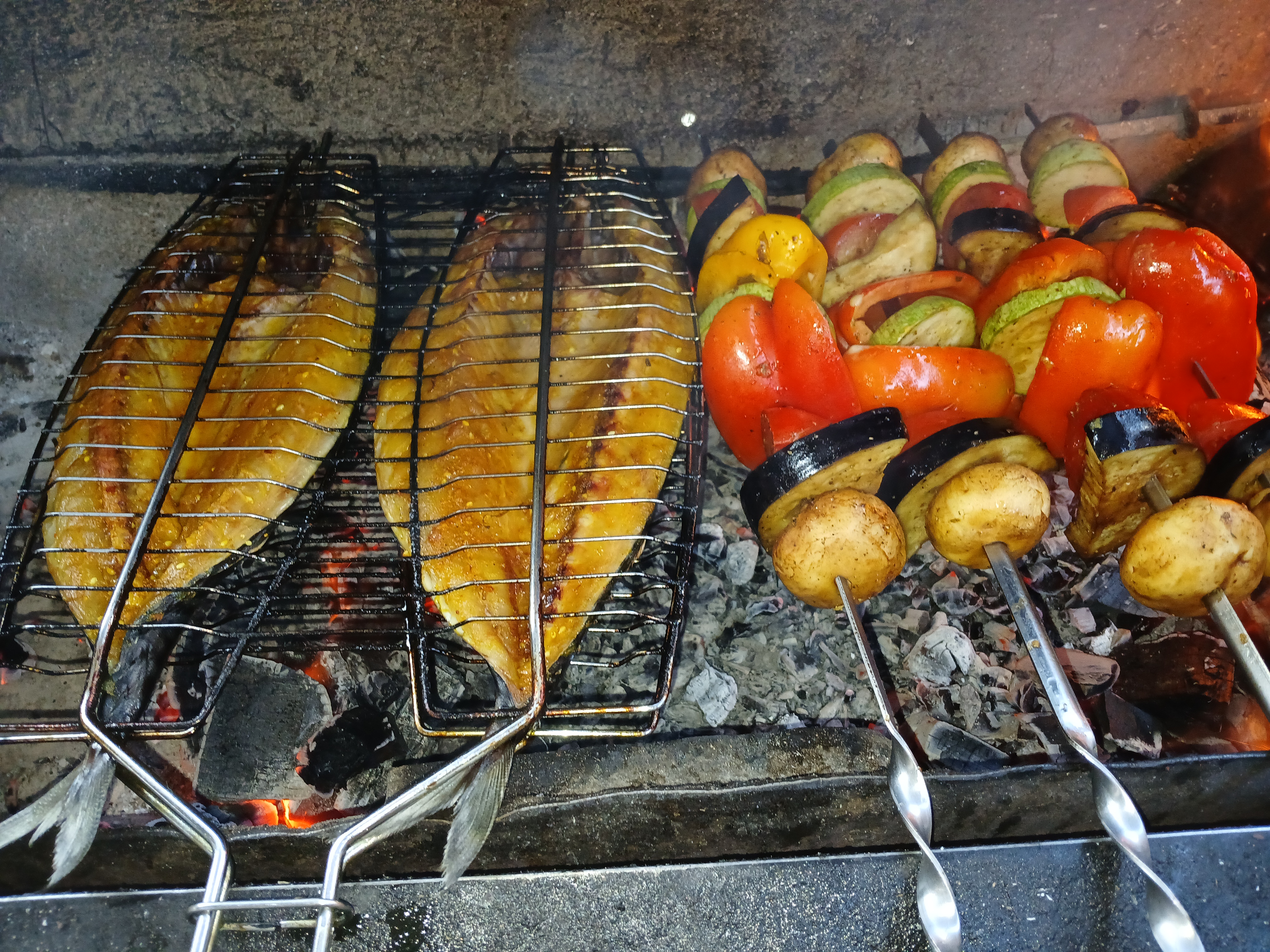 Самогонна Ресторація "Ситий Пес" image 2