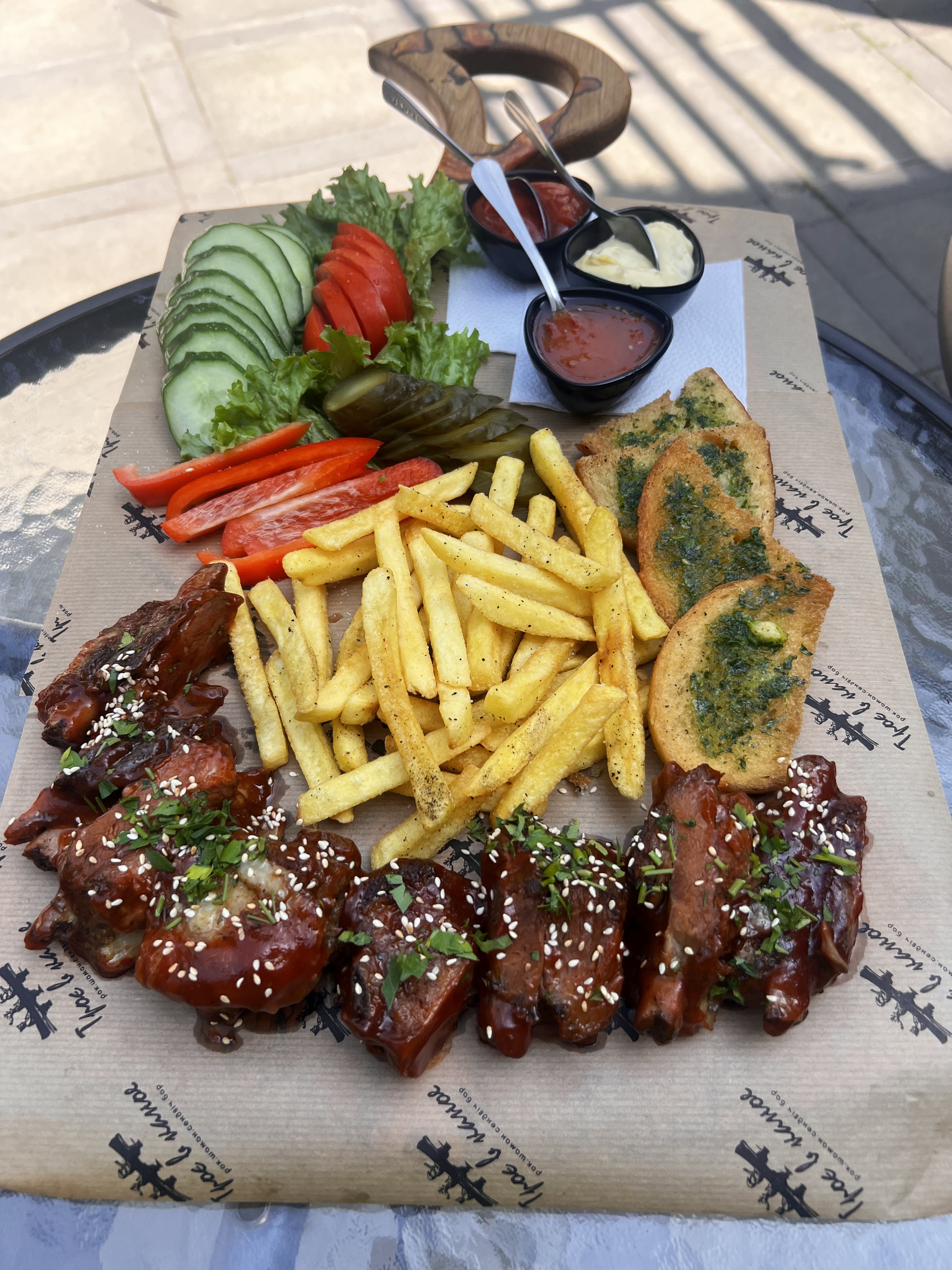 Troye V Kanoe image 6