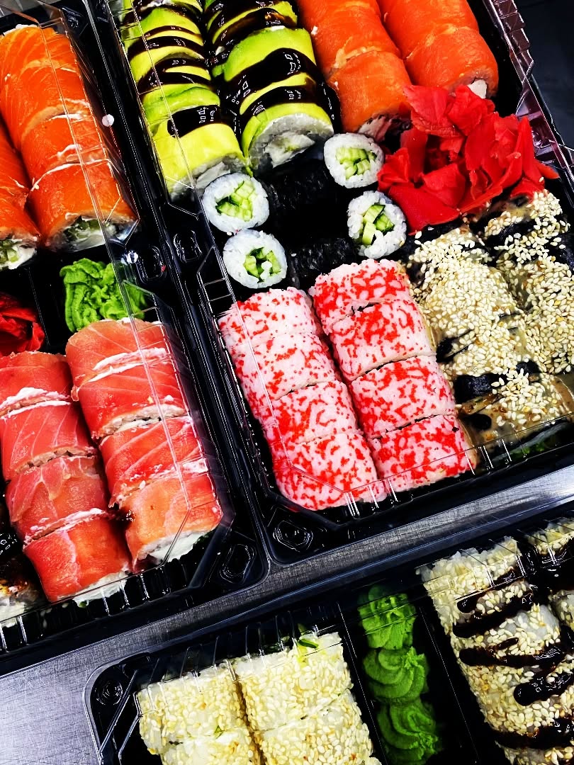 Pizza & Sushi Bro image 5