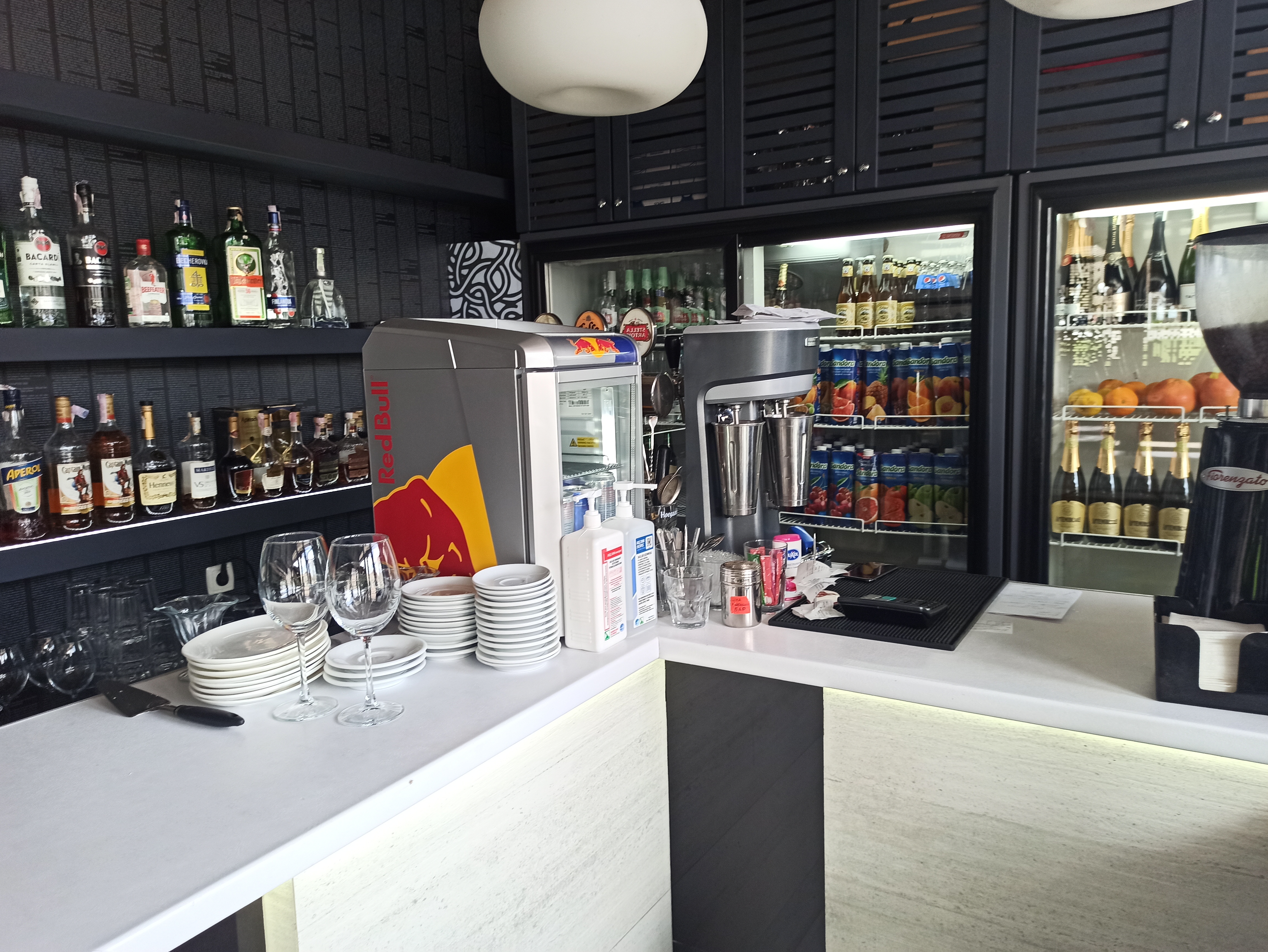 У Фонтана image 8