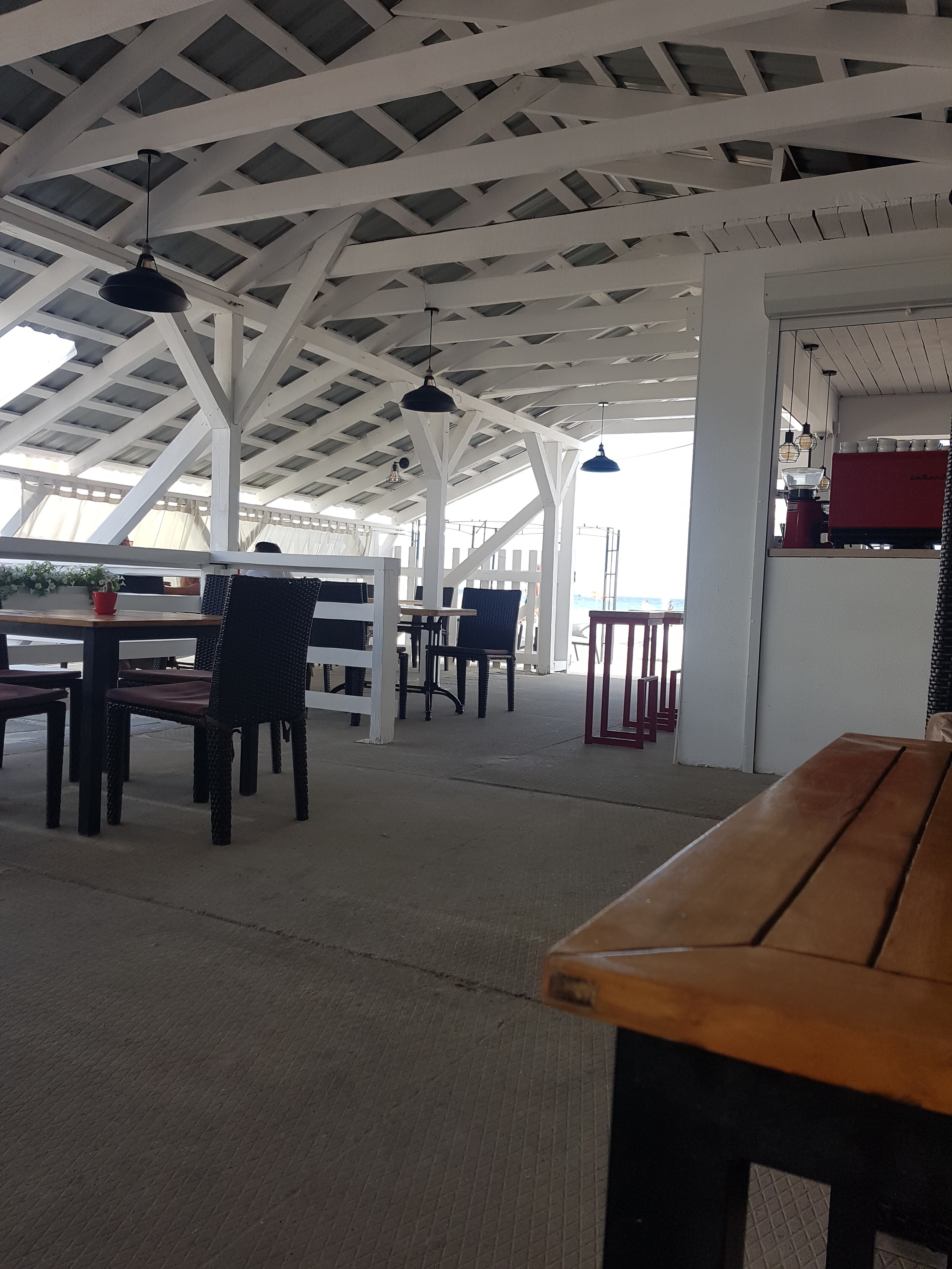 Прибой Beach Cafe image 3