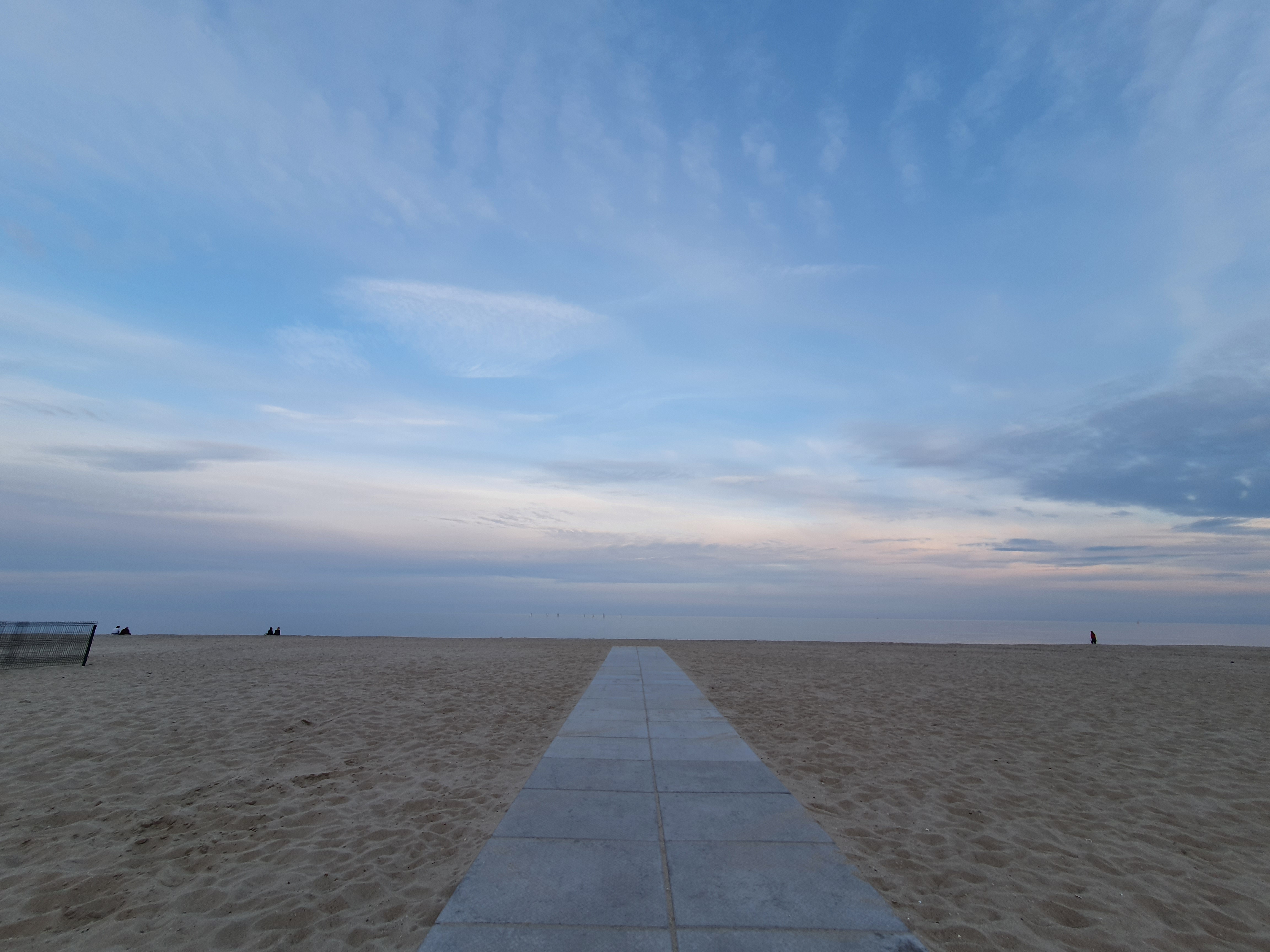 Прибой Beach Cafe image 4