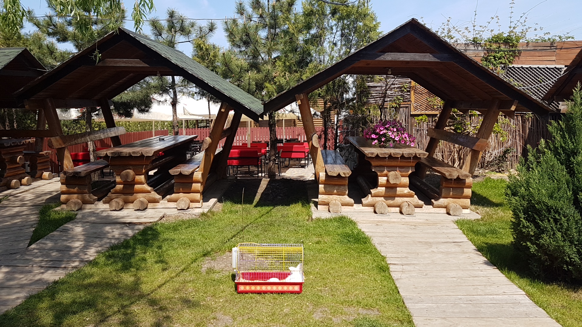 Restoran "Khyzhyna" image 3