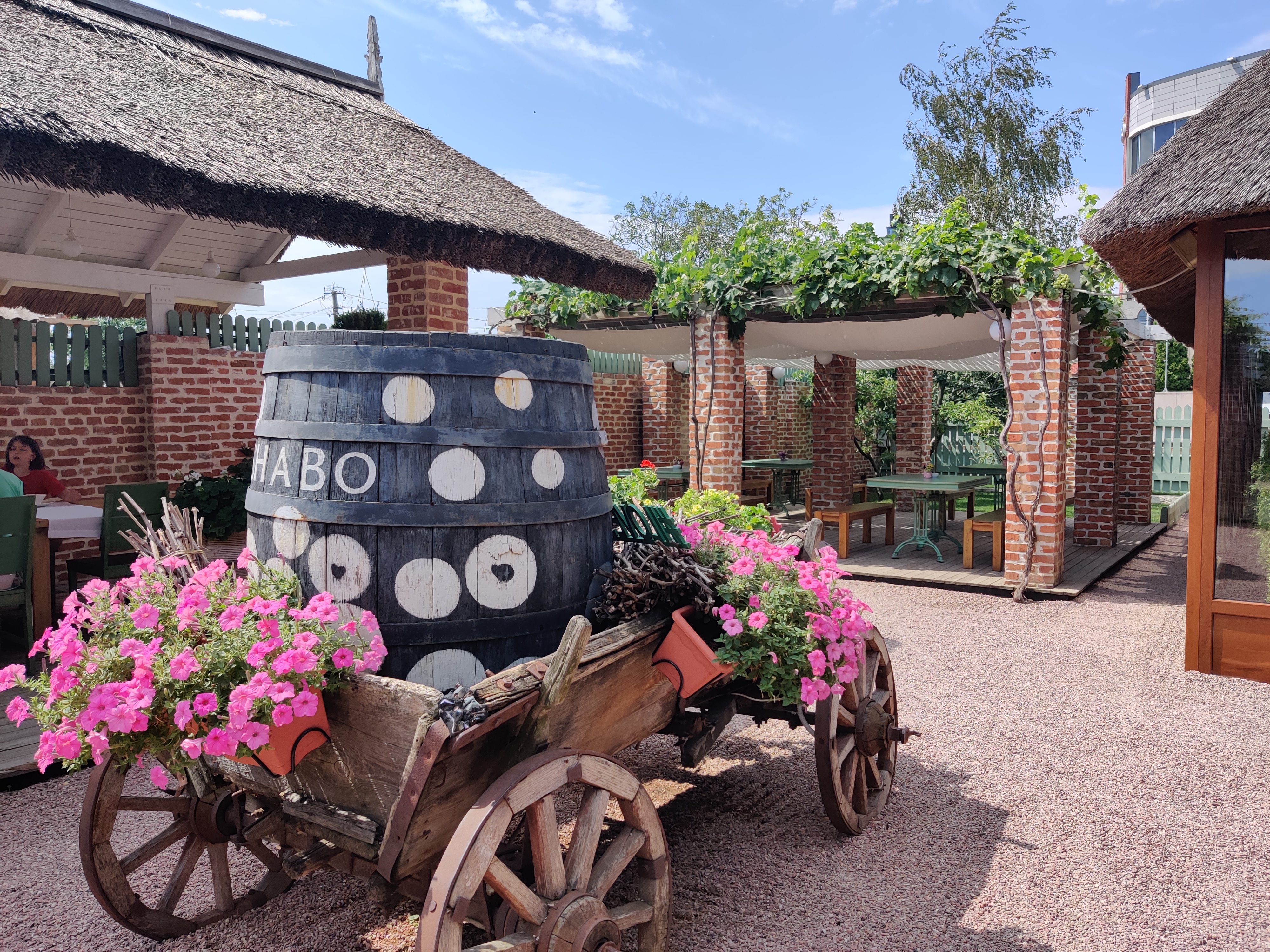 Shabsky Yard image 7