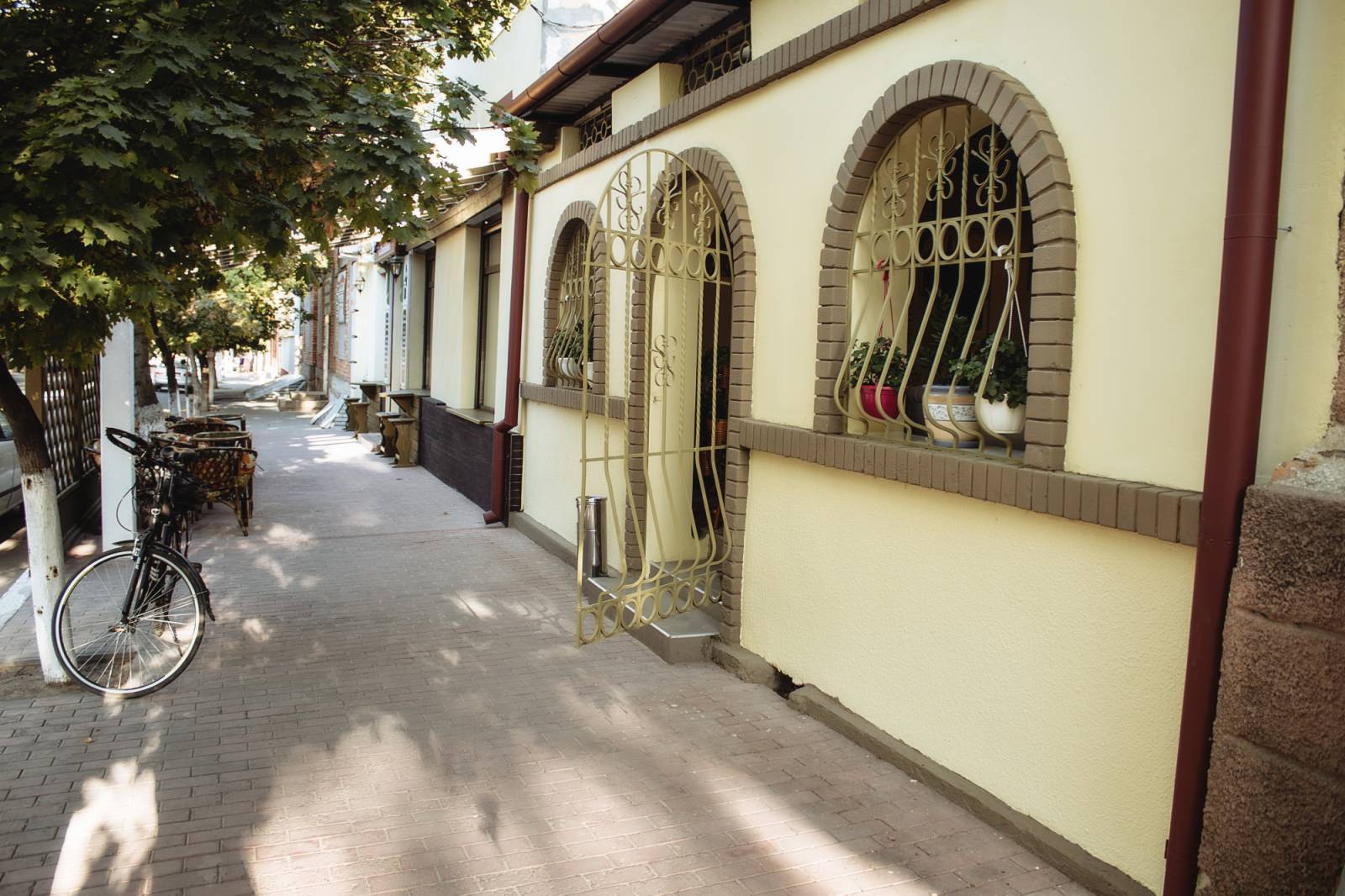 Traktyr Na Mykhaylivsʹkiy image 6