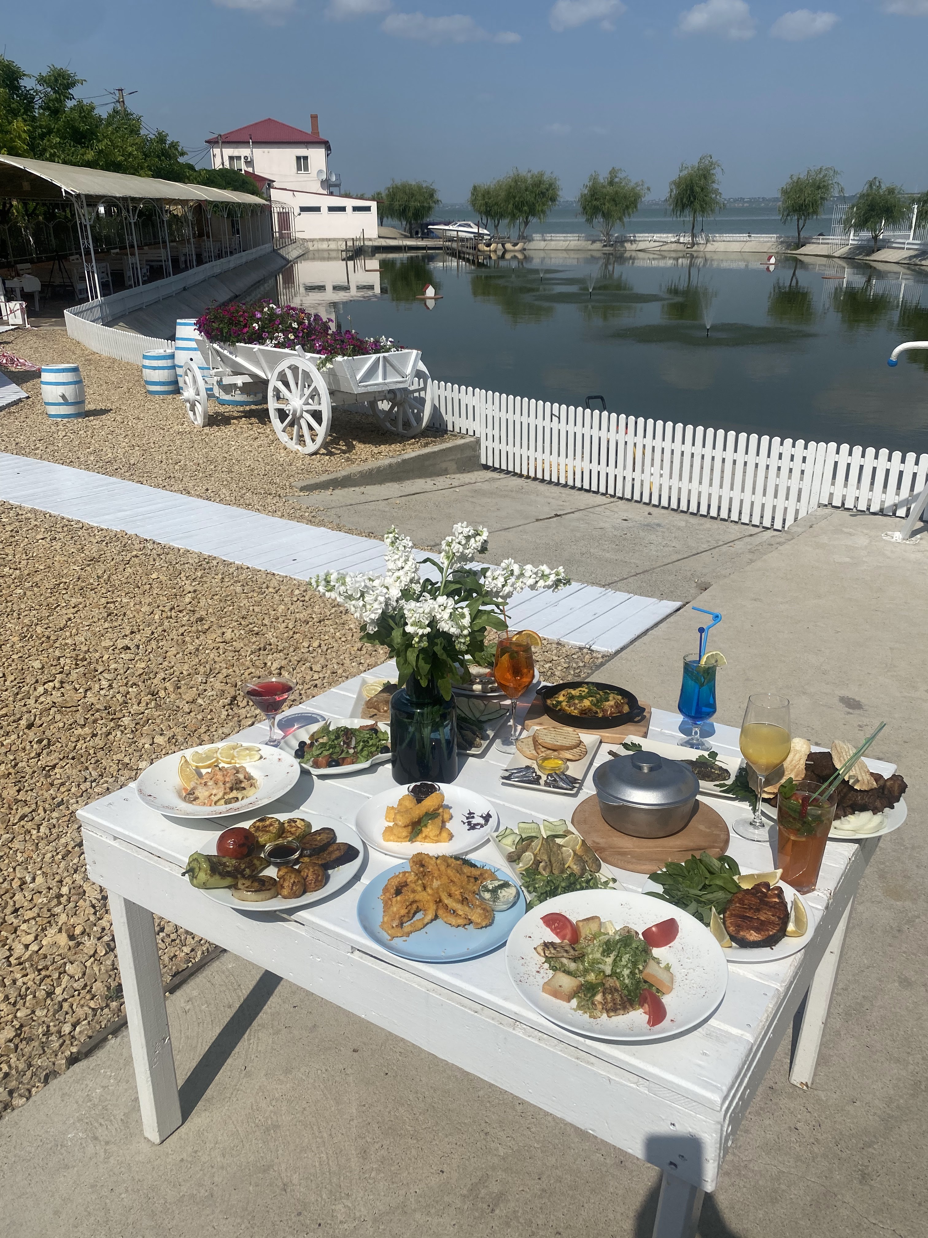 Rybnyy Restoran "Perlyna" image 2