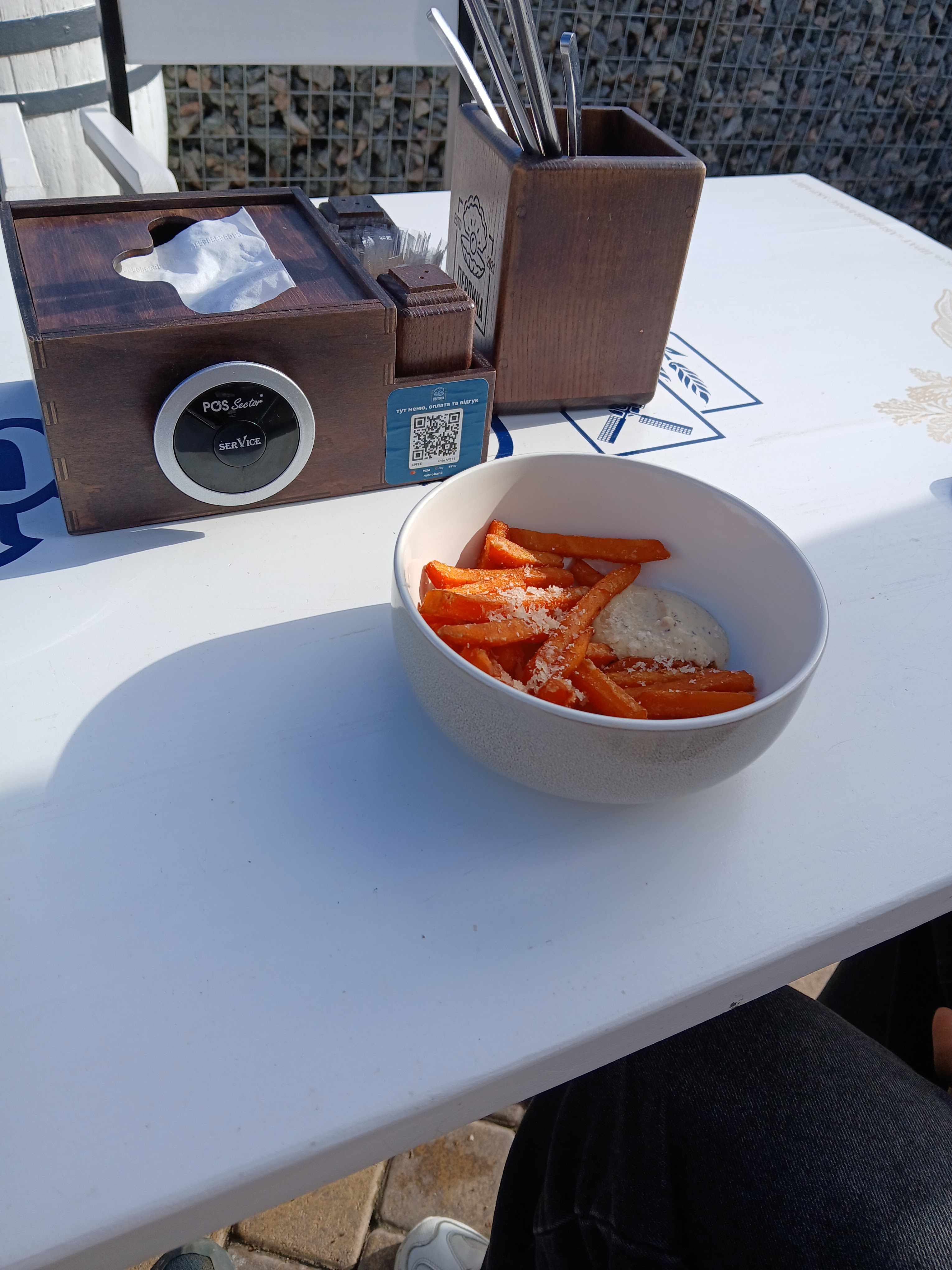 Rybnyy Restoran "Perlyna" image 10