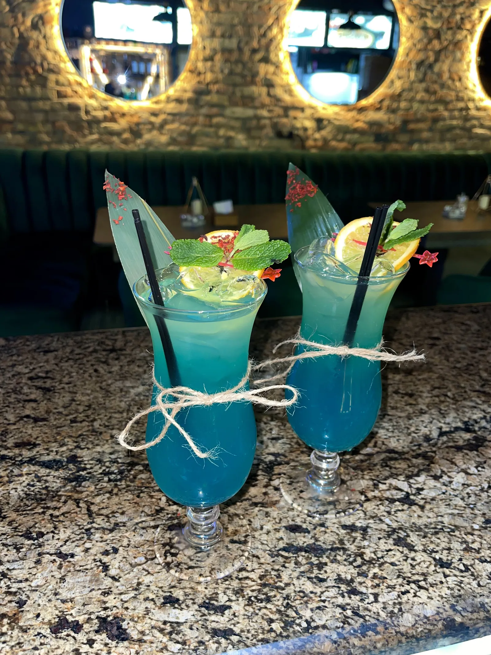 Centr.bar image 7