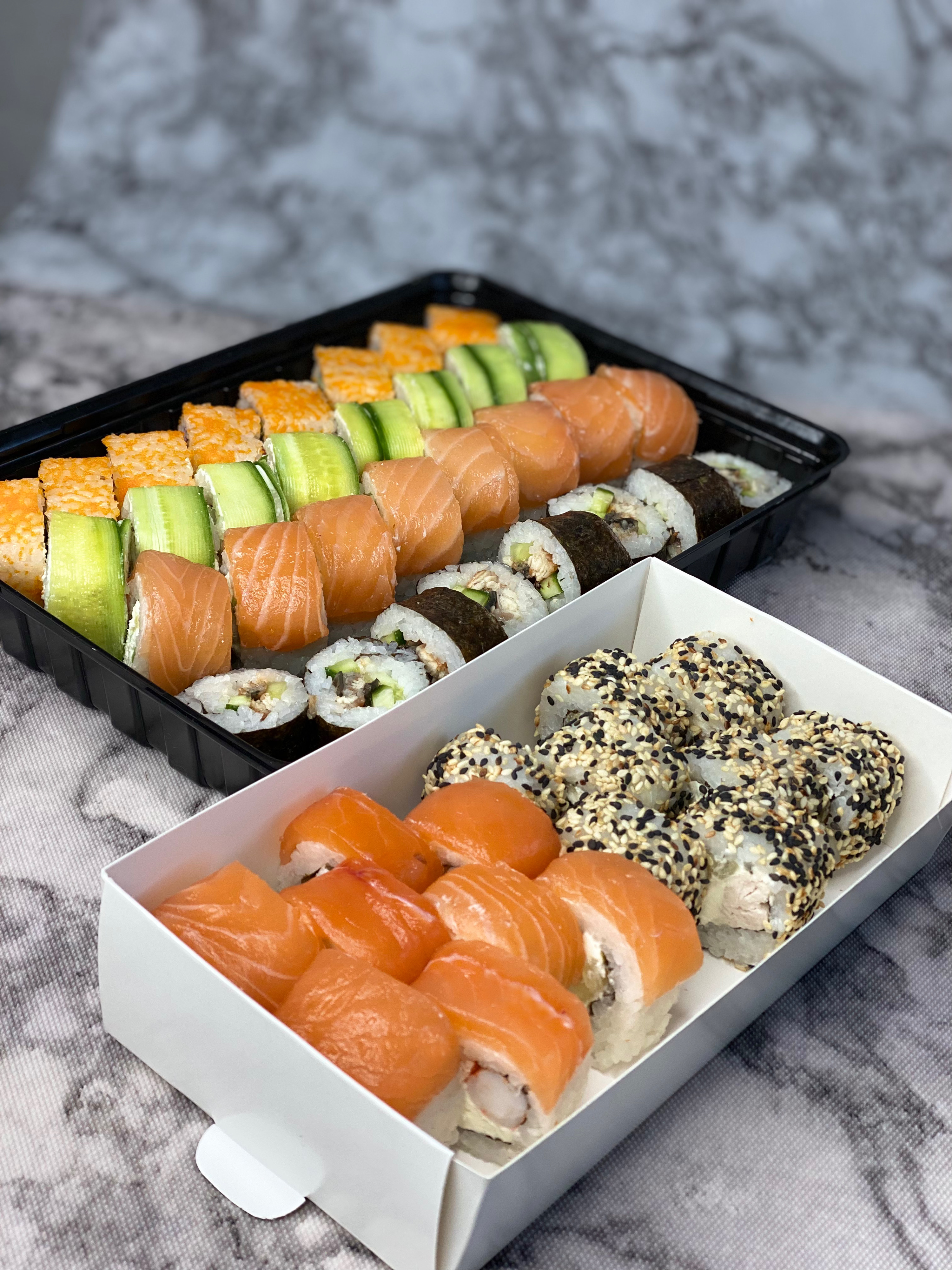 Pizza & Sushi image 1