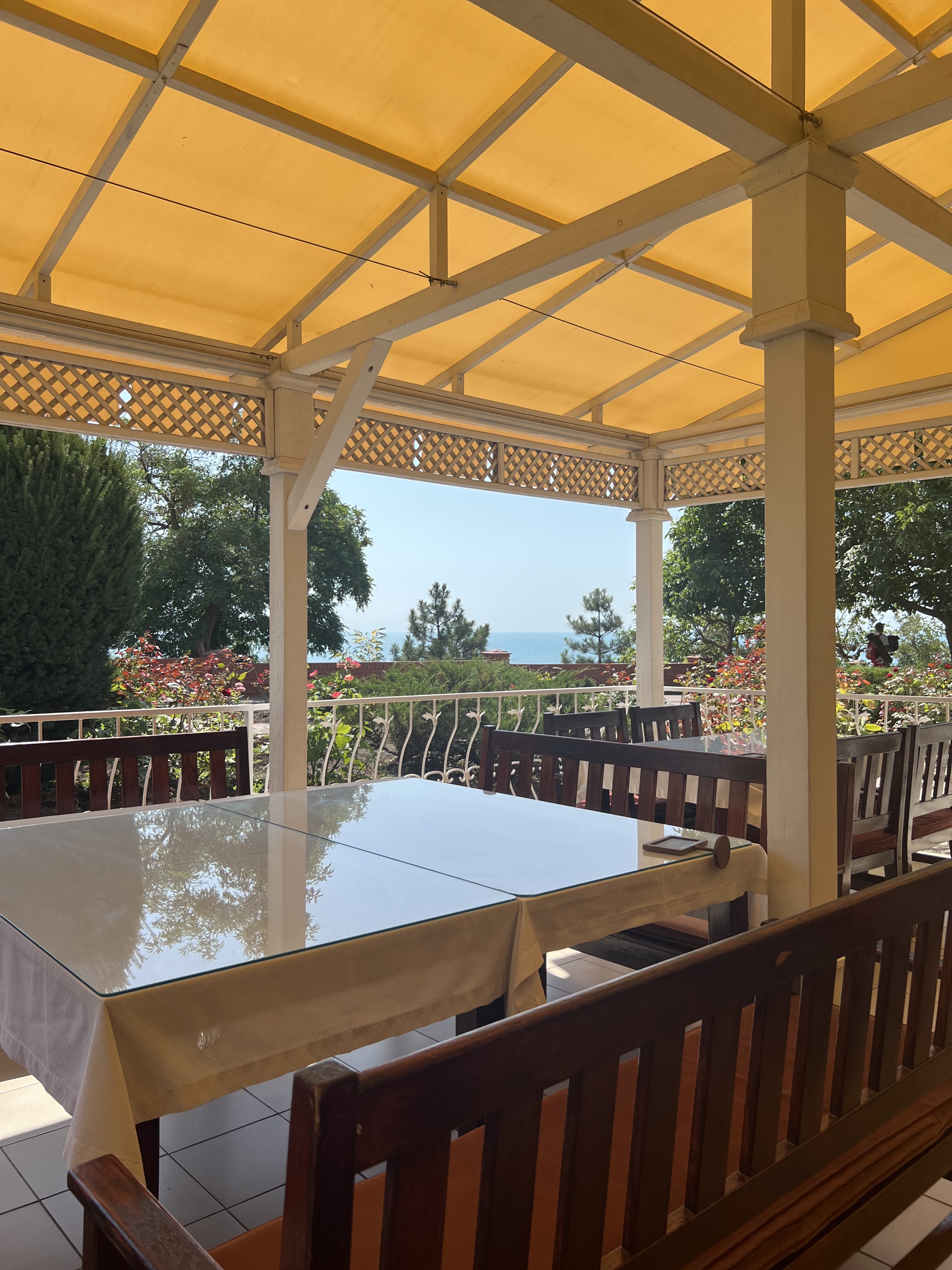 Kafe Leo Chernomorsk image 3