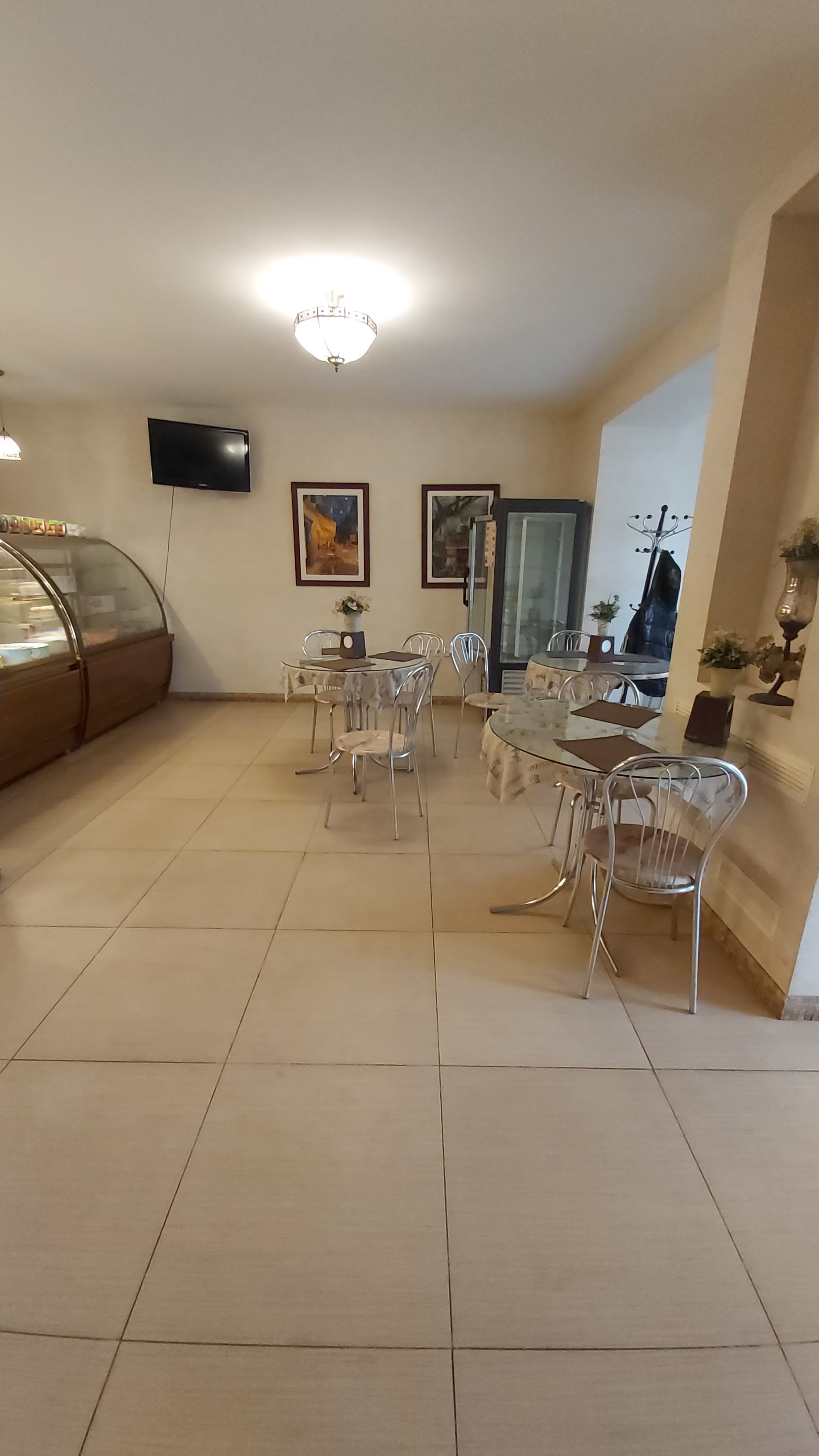 Фірмовий магазин кондитерського дому «Вацак image 10