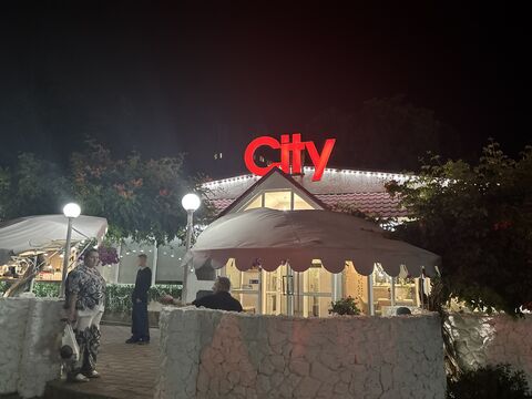 Siti - Simeyne Kafe image 8
