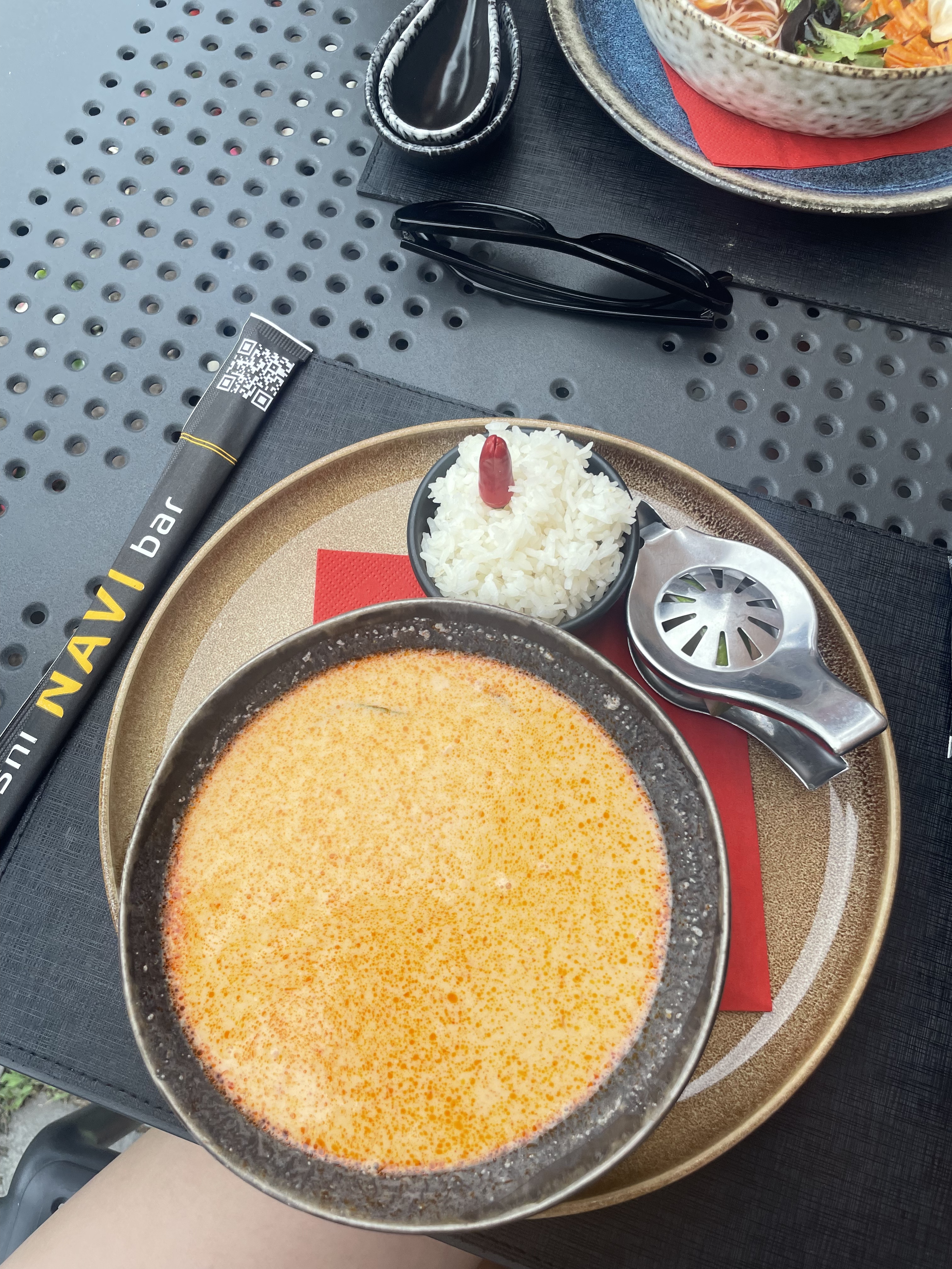 NAVI sushi bar image 10