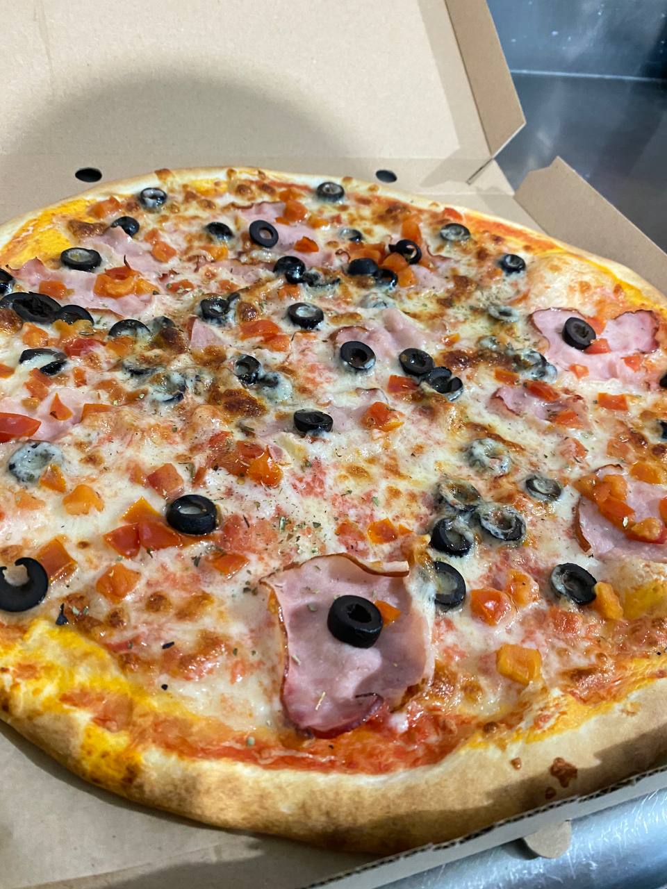 StarPizzaCafe image 3