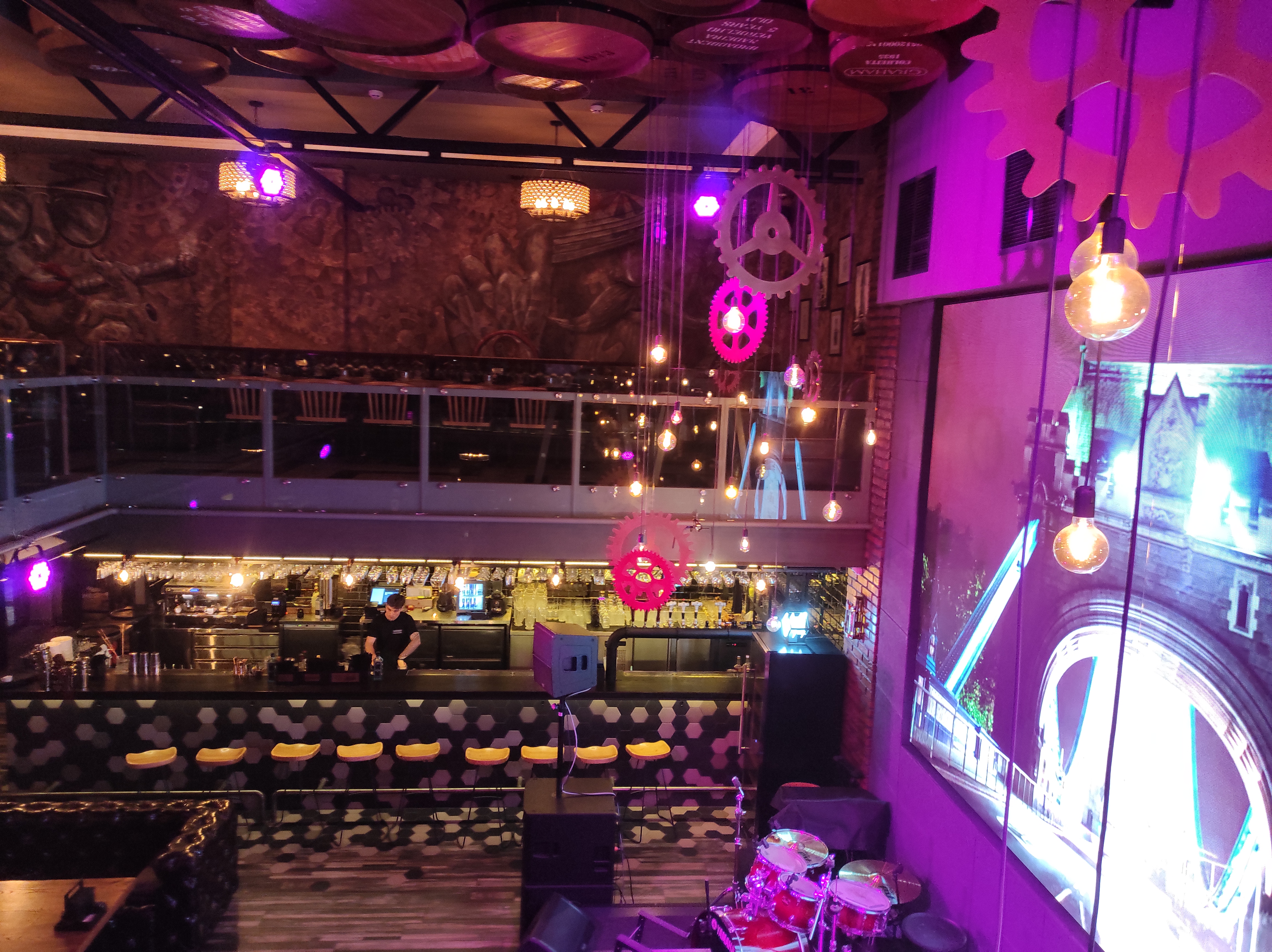 ЧАС Restaurant Distillery image 3