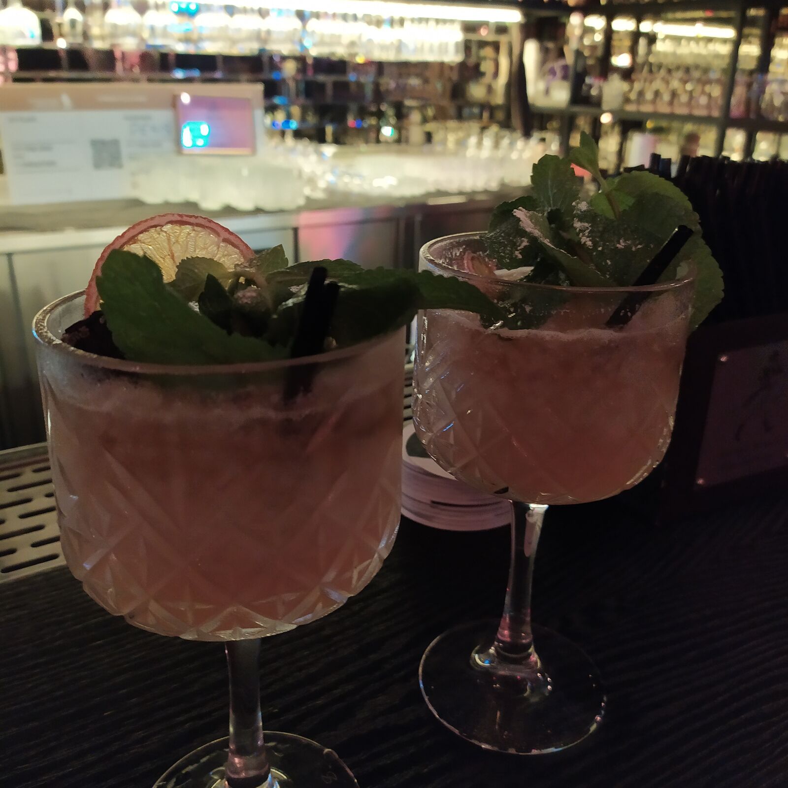 ЧАС Restaurant Distillery image 5