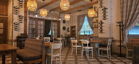 Ресторан домашньої кухні Frumushika image 3