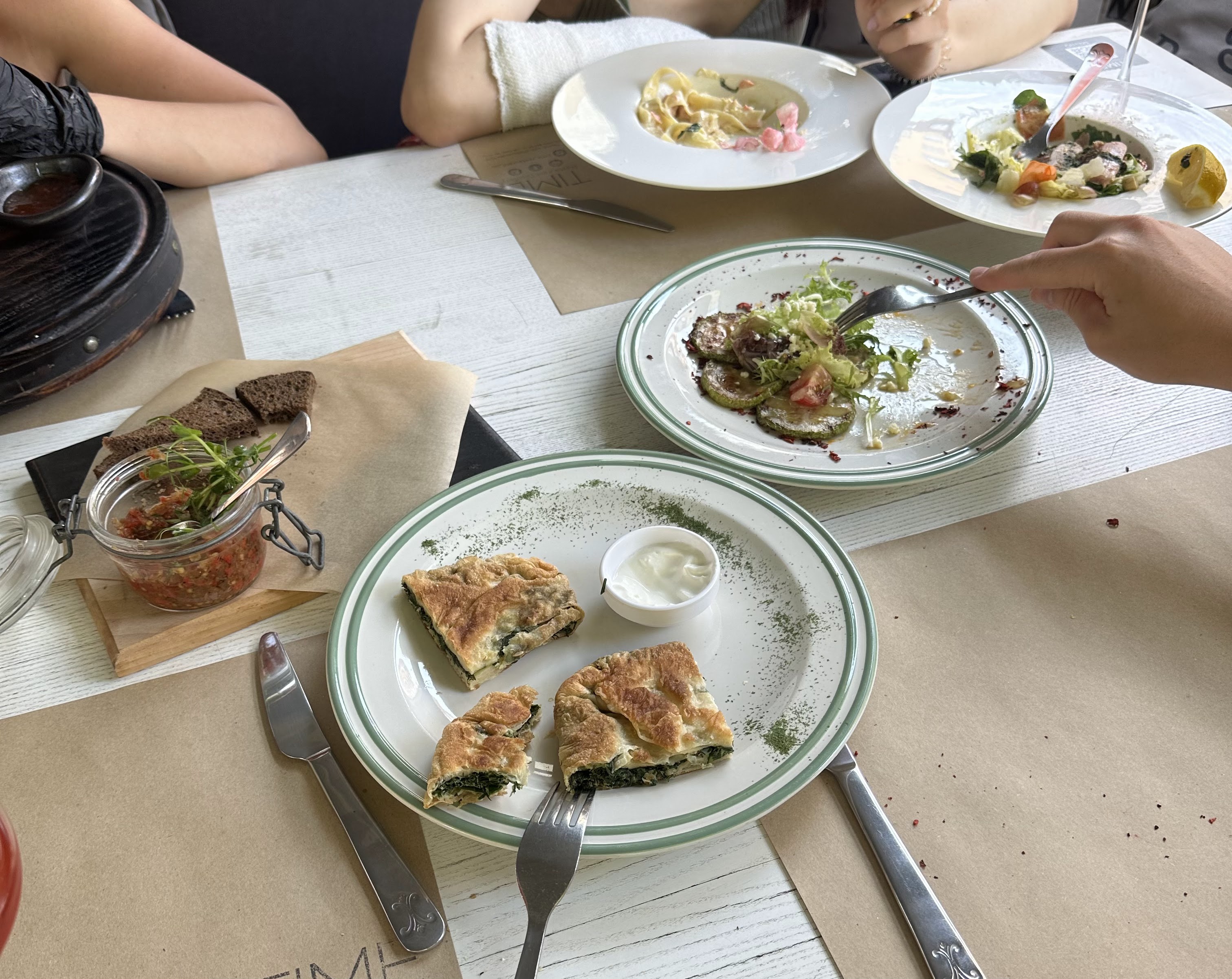 Ресторан домашньої кухні Frumushika image 6