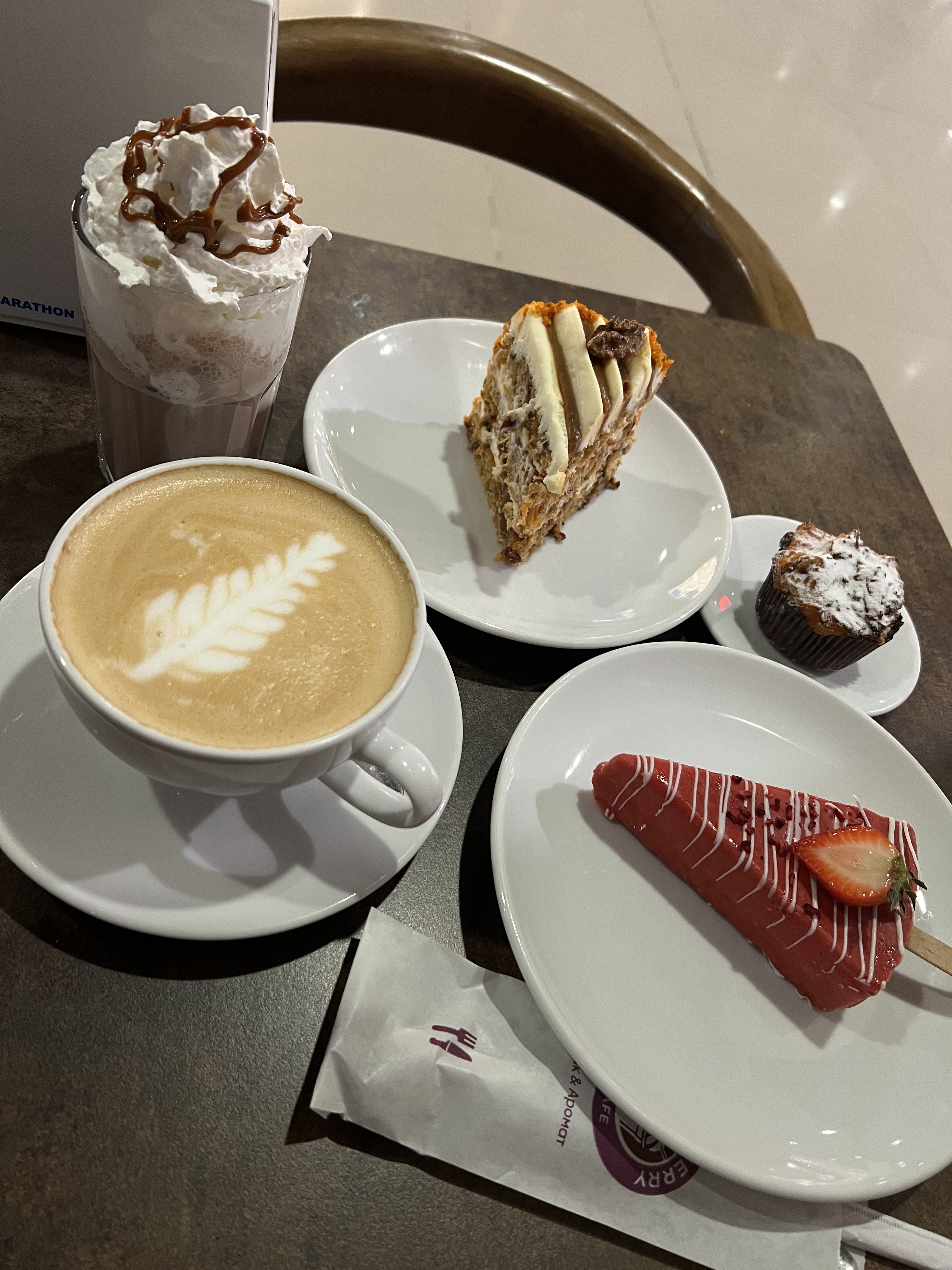 Merry Berry Cafe image 9