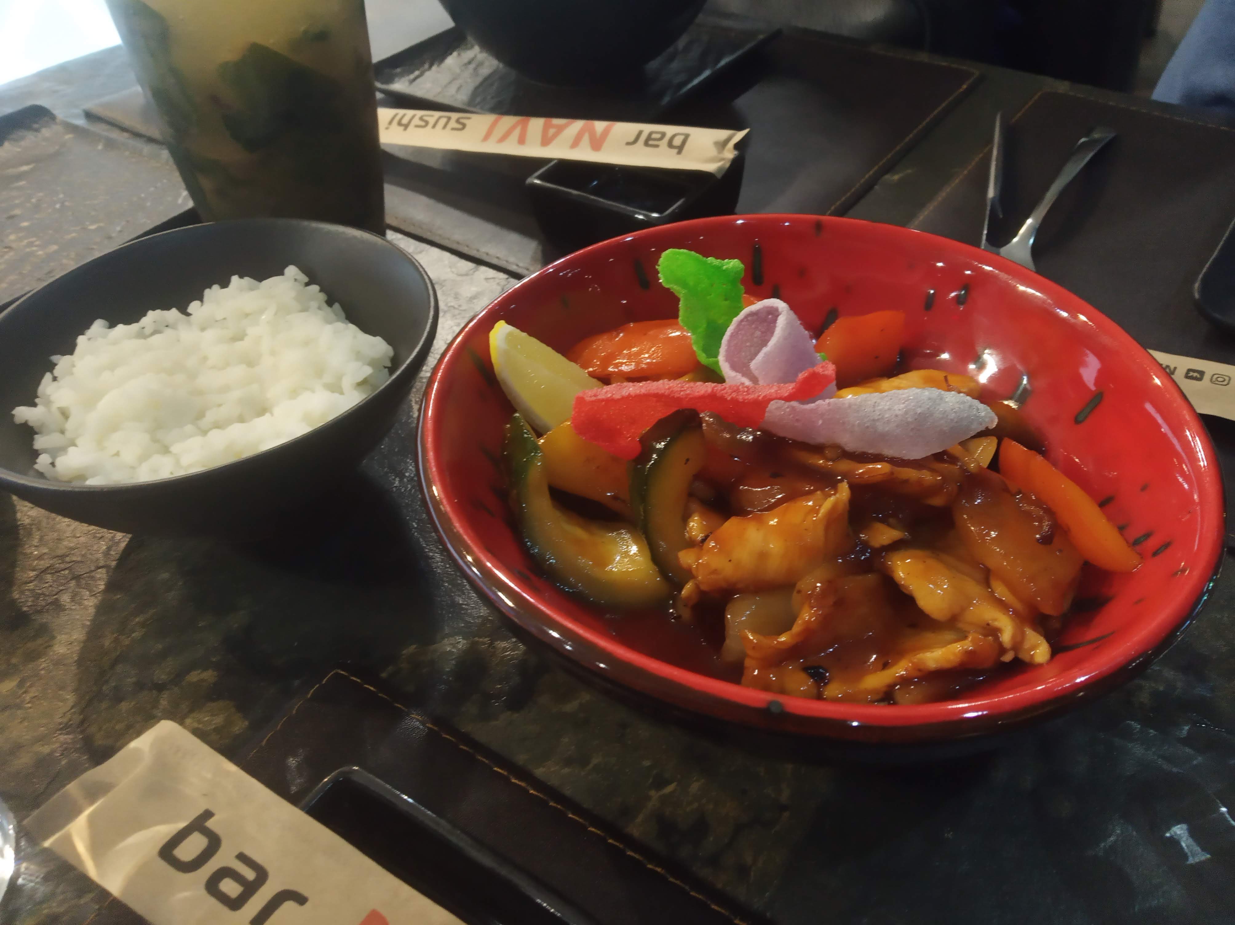 NAVI sushi bar image 10