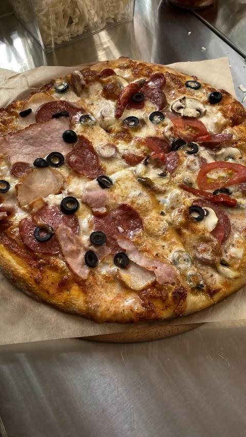 French Coffee & Pizza image 2
