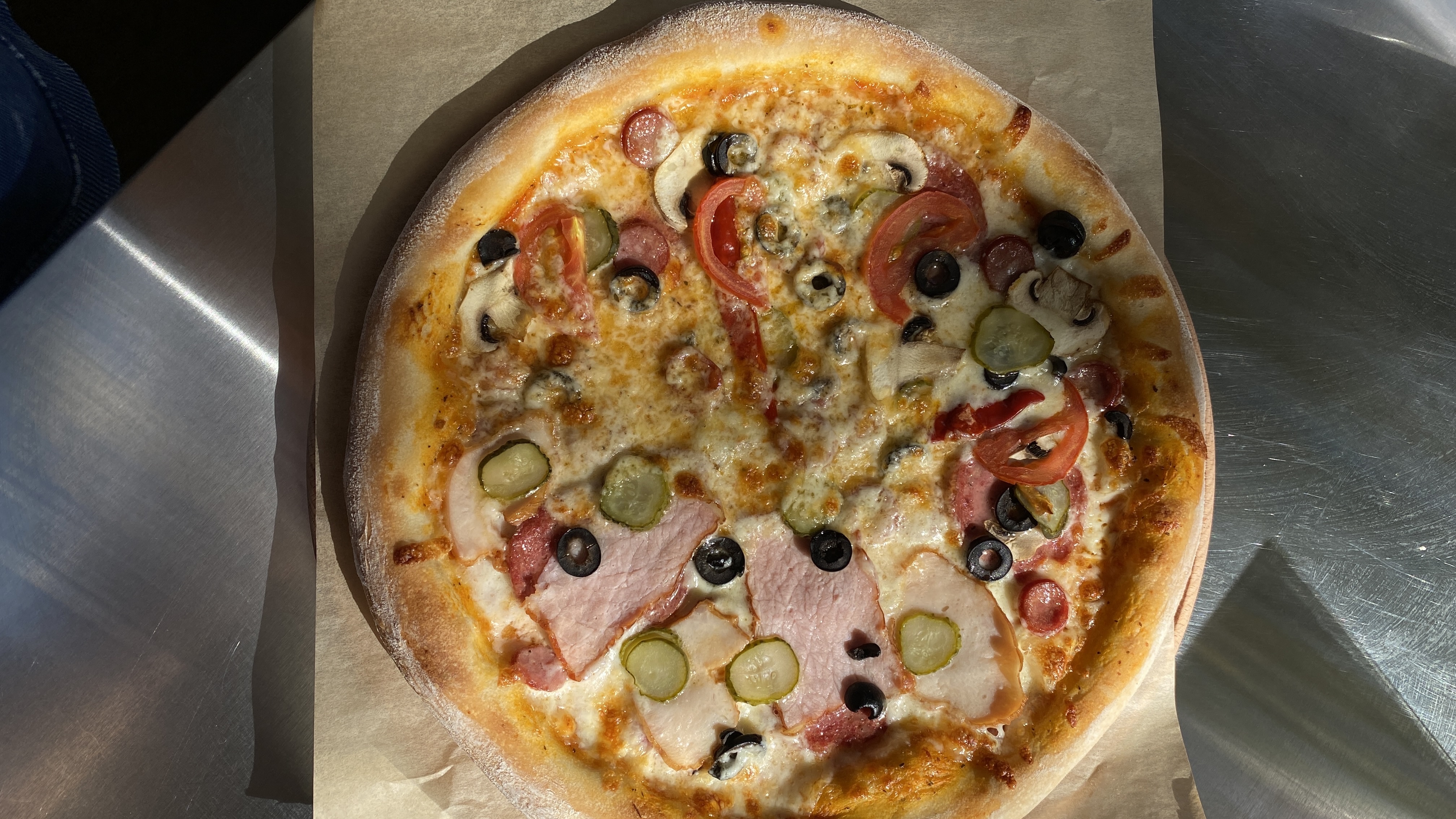 French Coffee & Pizza image 10