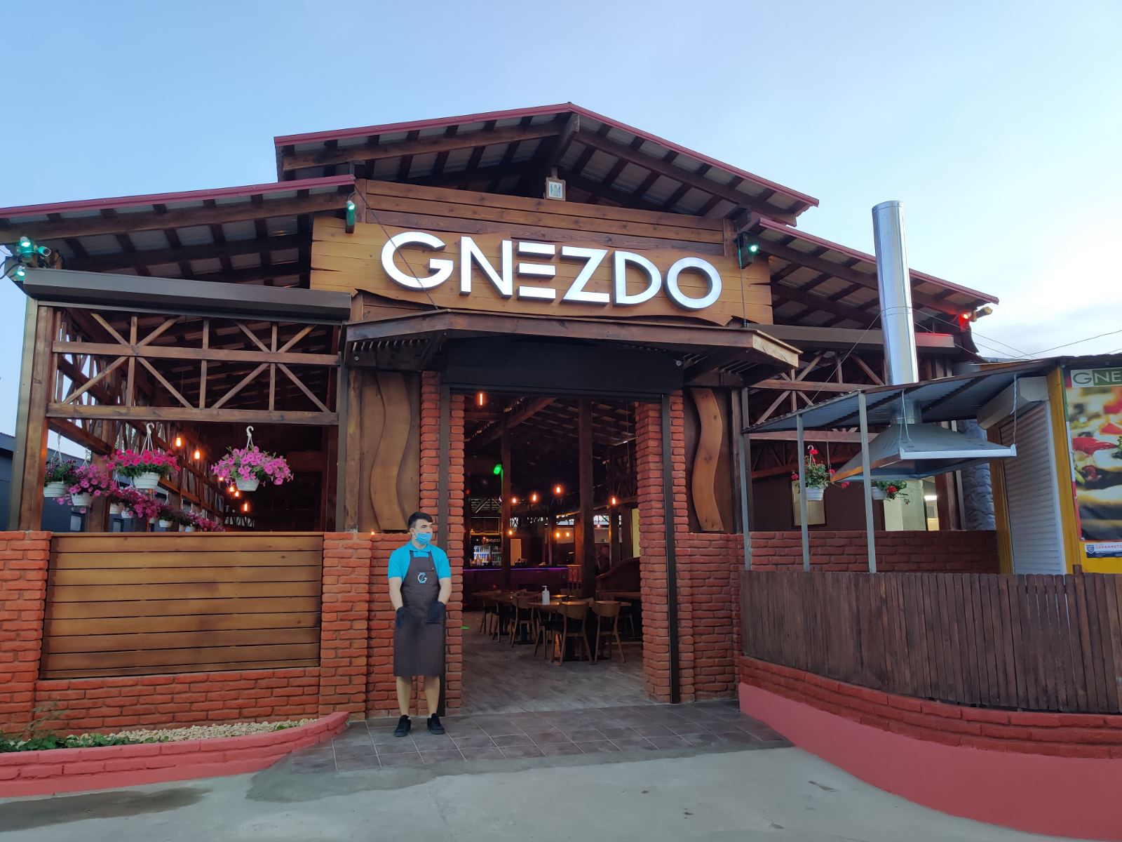 GNEZDO image 3