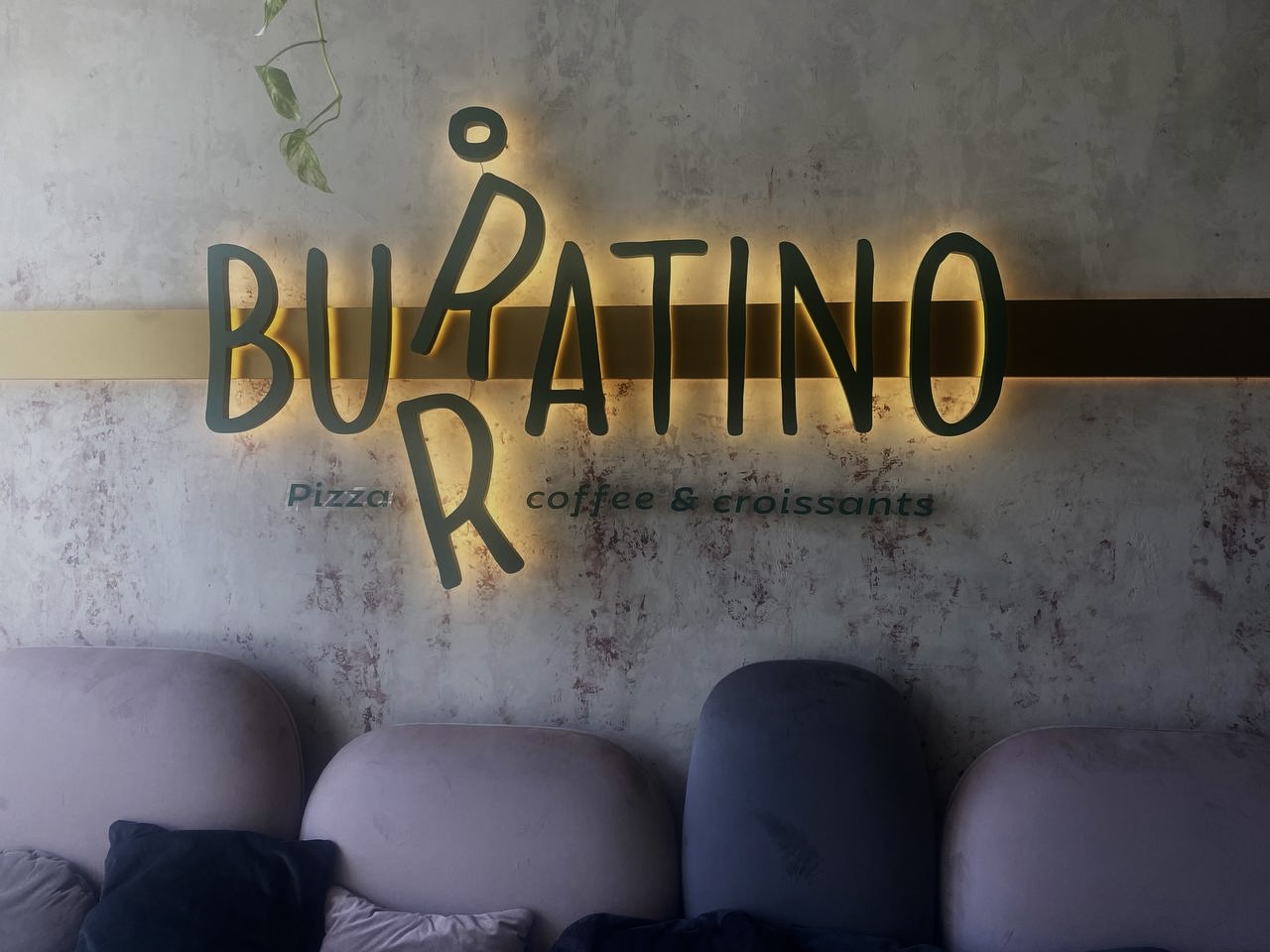 Burratino Pizza image 3