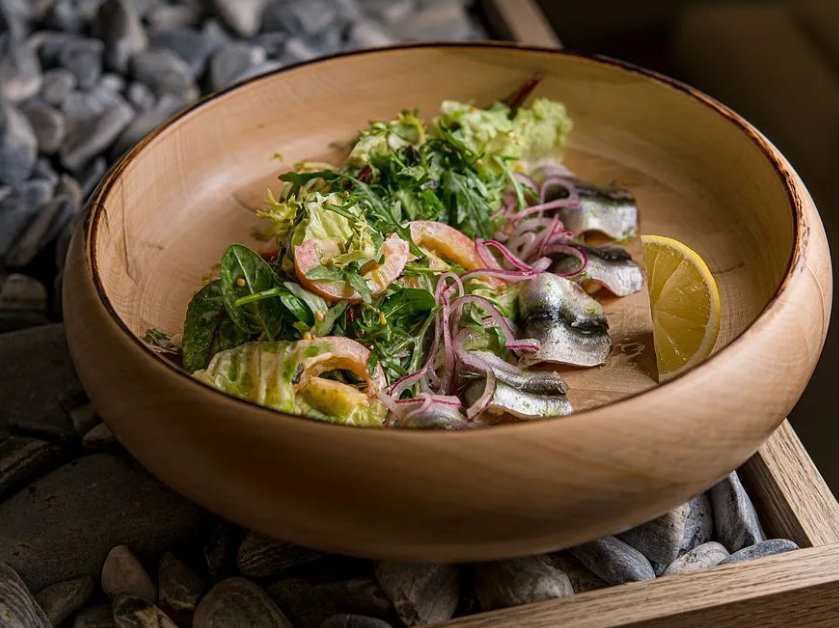 YAR Restaurant image 3