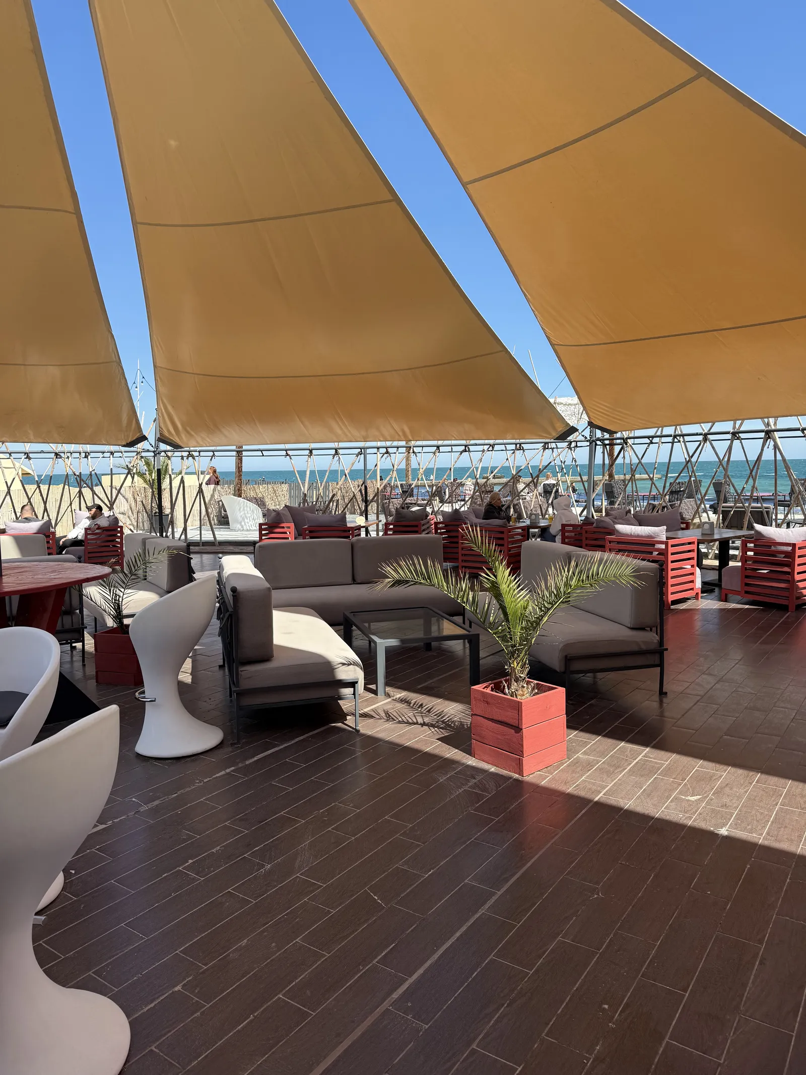 Seagull Beach Club image 4