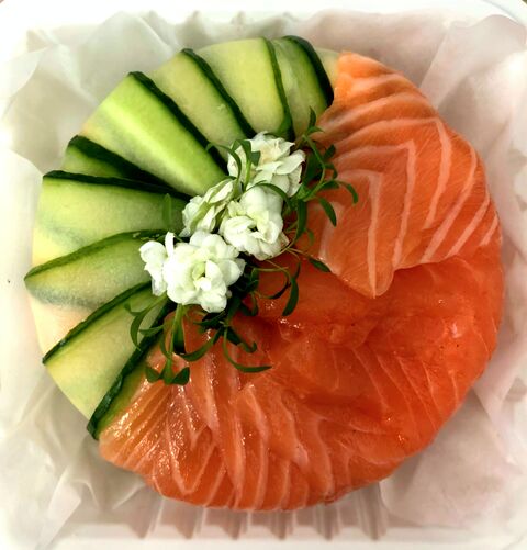 WOOF SUSHI image 7
